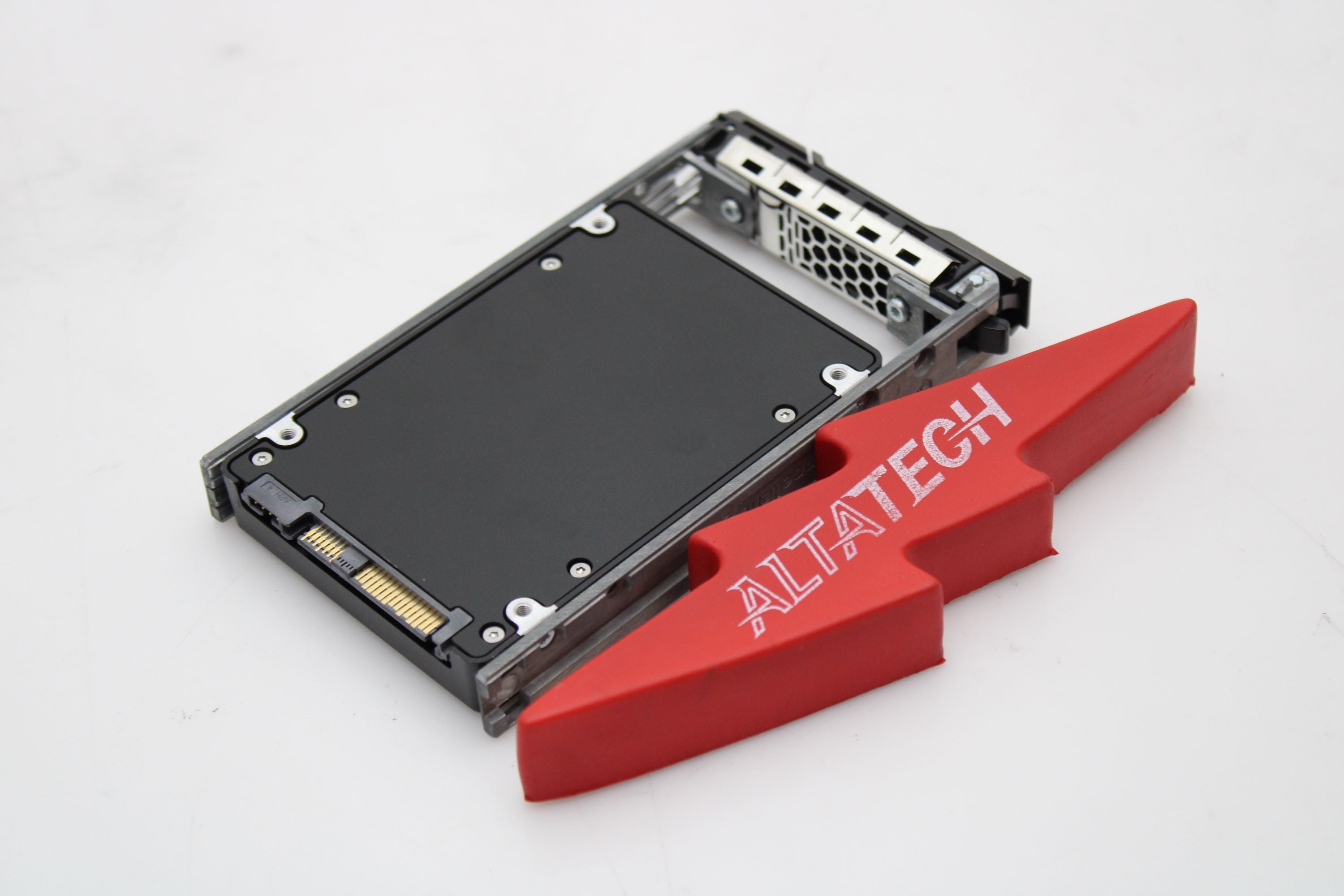 Dell JNV25-CML 7.68TB SSD SAS 2.5 12G MZILS7T6HMLS-000D4 / MZ-ILS7T6A