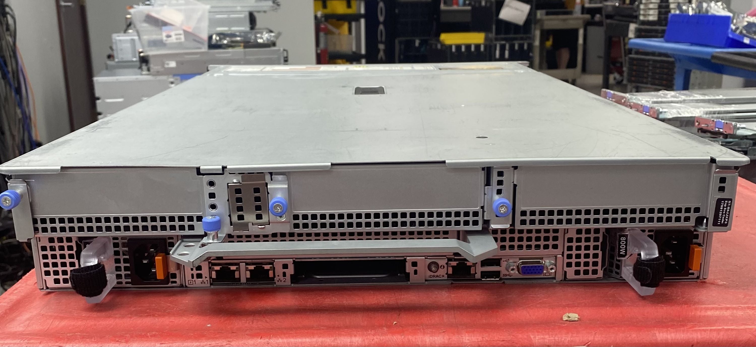 Dell PER750-2.5-24HDD POWER EDGE R750 SERVER 16X2.5"(SAS/SATA), 8X2.5"