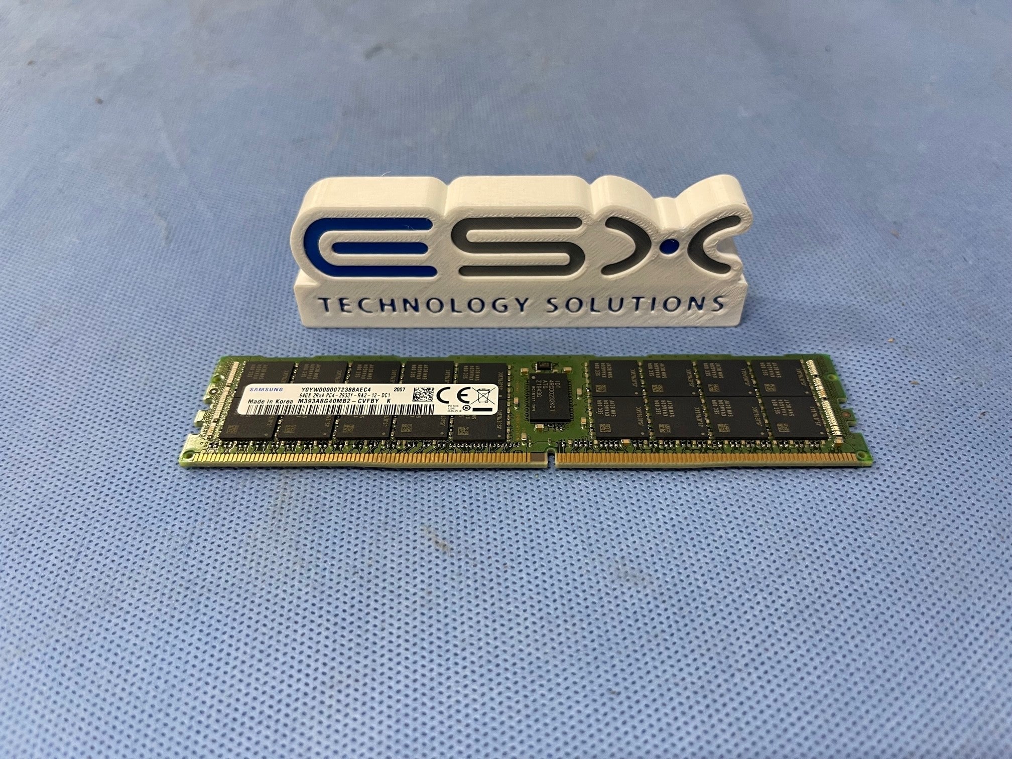 Samsung M393A8G40MB2-CVF 64GB 2Rx4 PC4-2933Y DDR4 ECC Server Memory DIMM