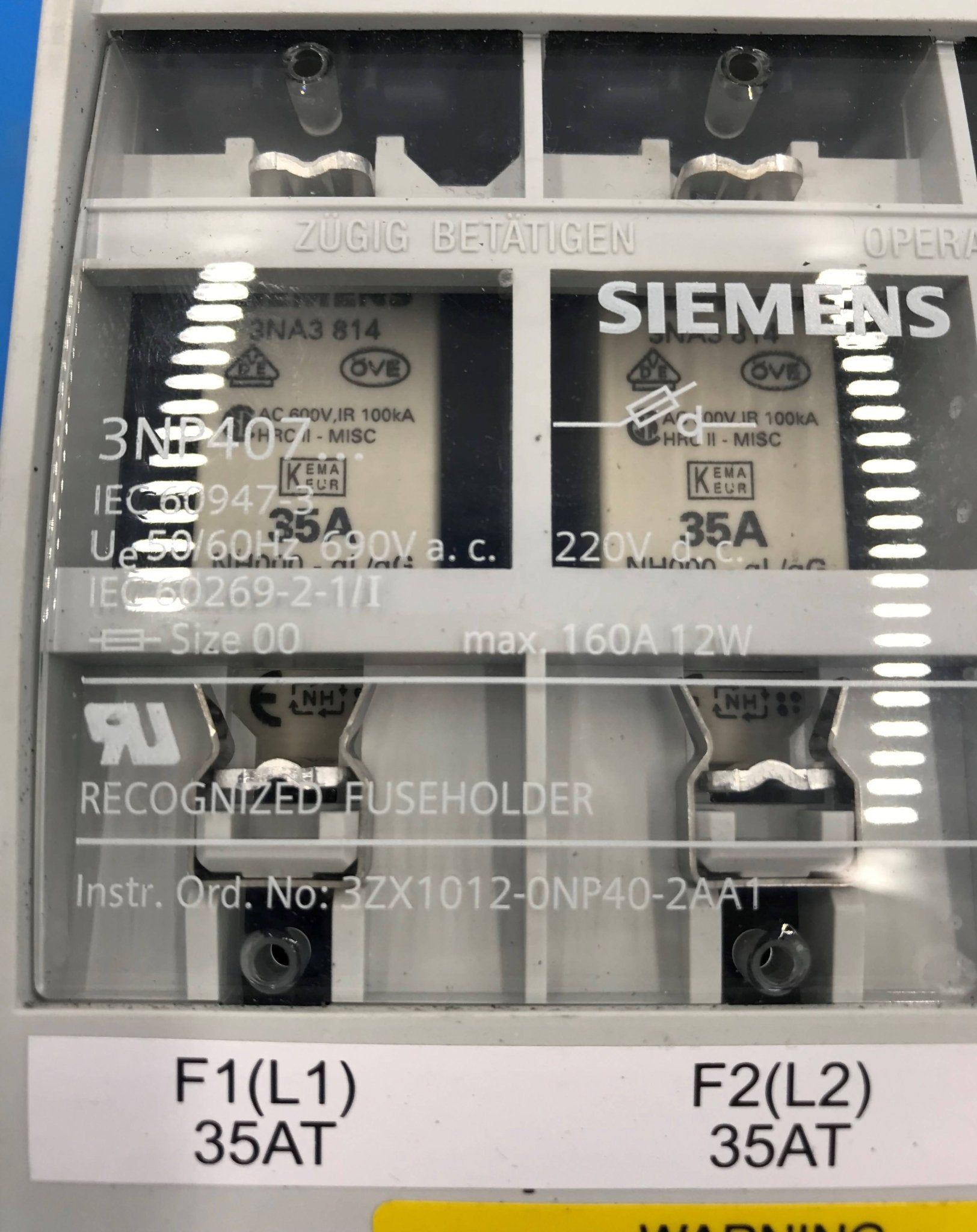 Fuse Holder W/ Fuses (3X1012-0NP40-2AA1/3NA3 814 x3 Siemens