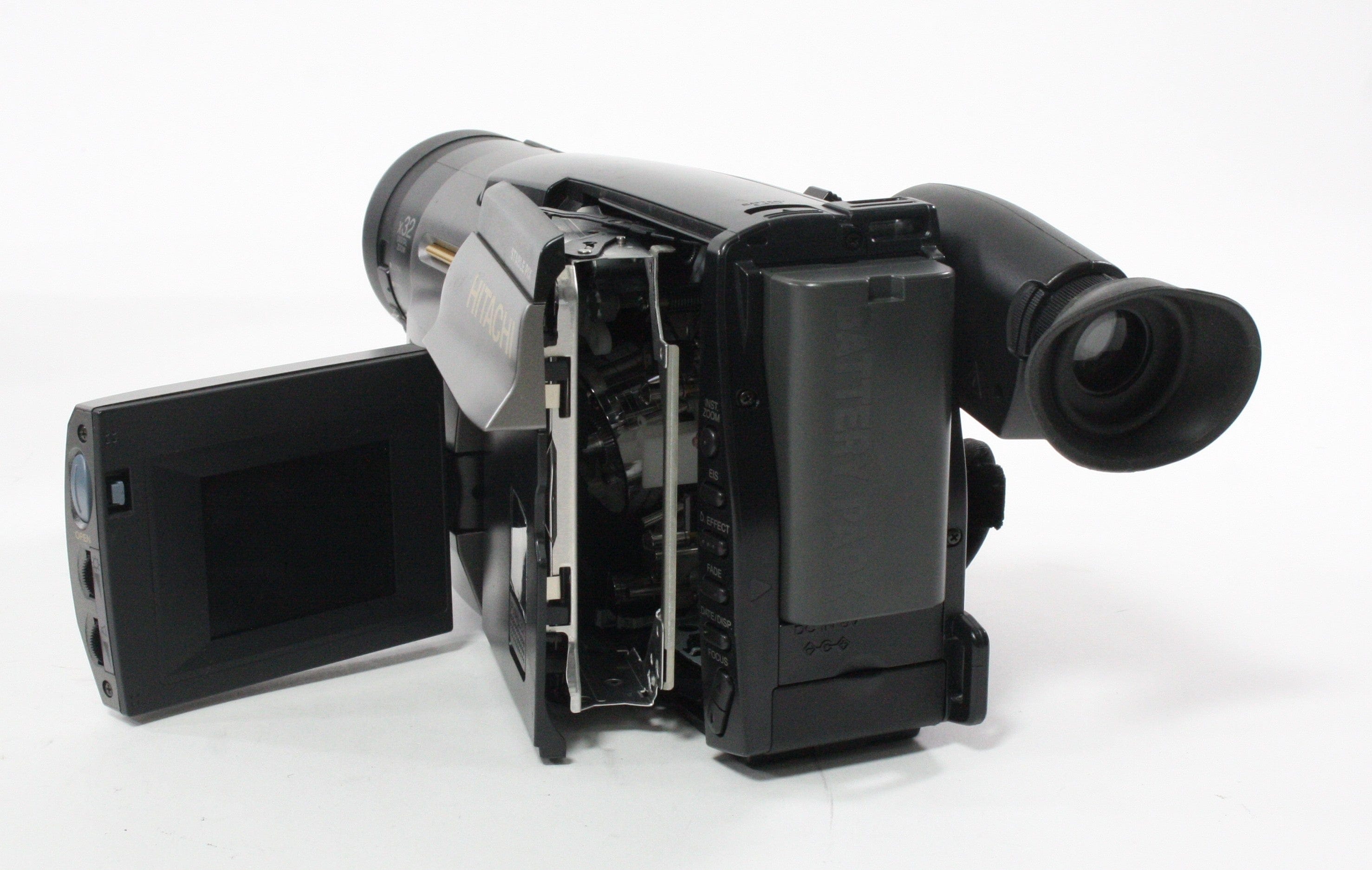 Hitachi VM-E545ELA 8mm Video Camcorder