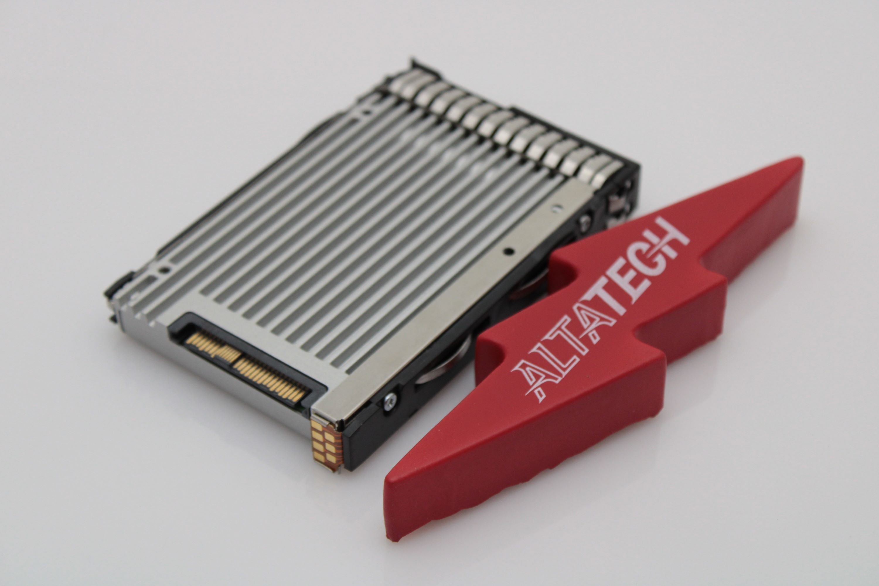 HP 764892-B21 1.6TB NVMe WI 2.5-Inch SFF SC2 PLP