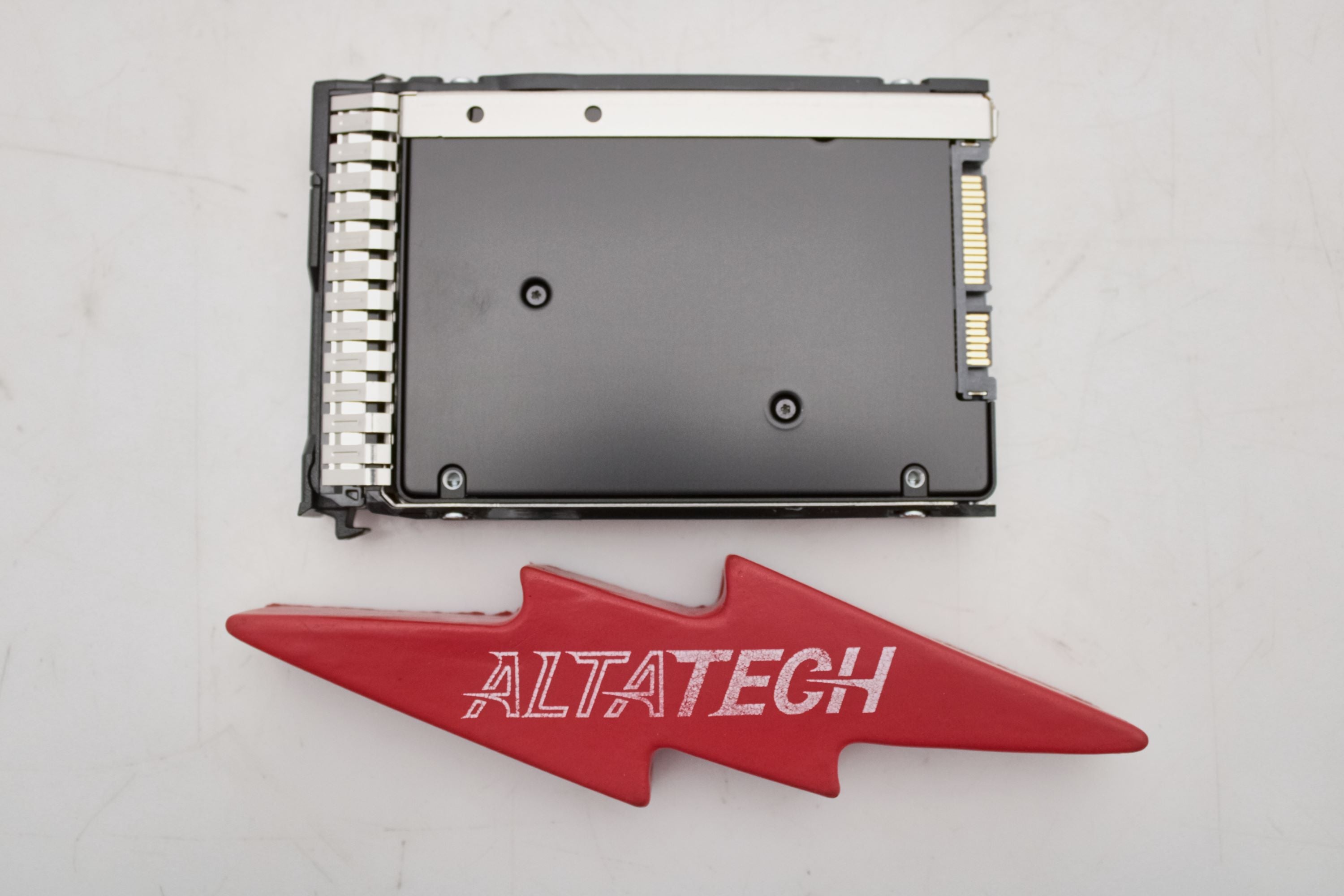 HP 817080-001 960GB 6G SATA 2.5 RI-3 SFF SSD