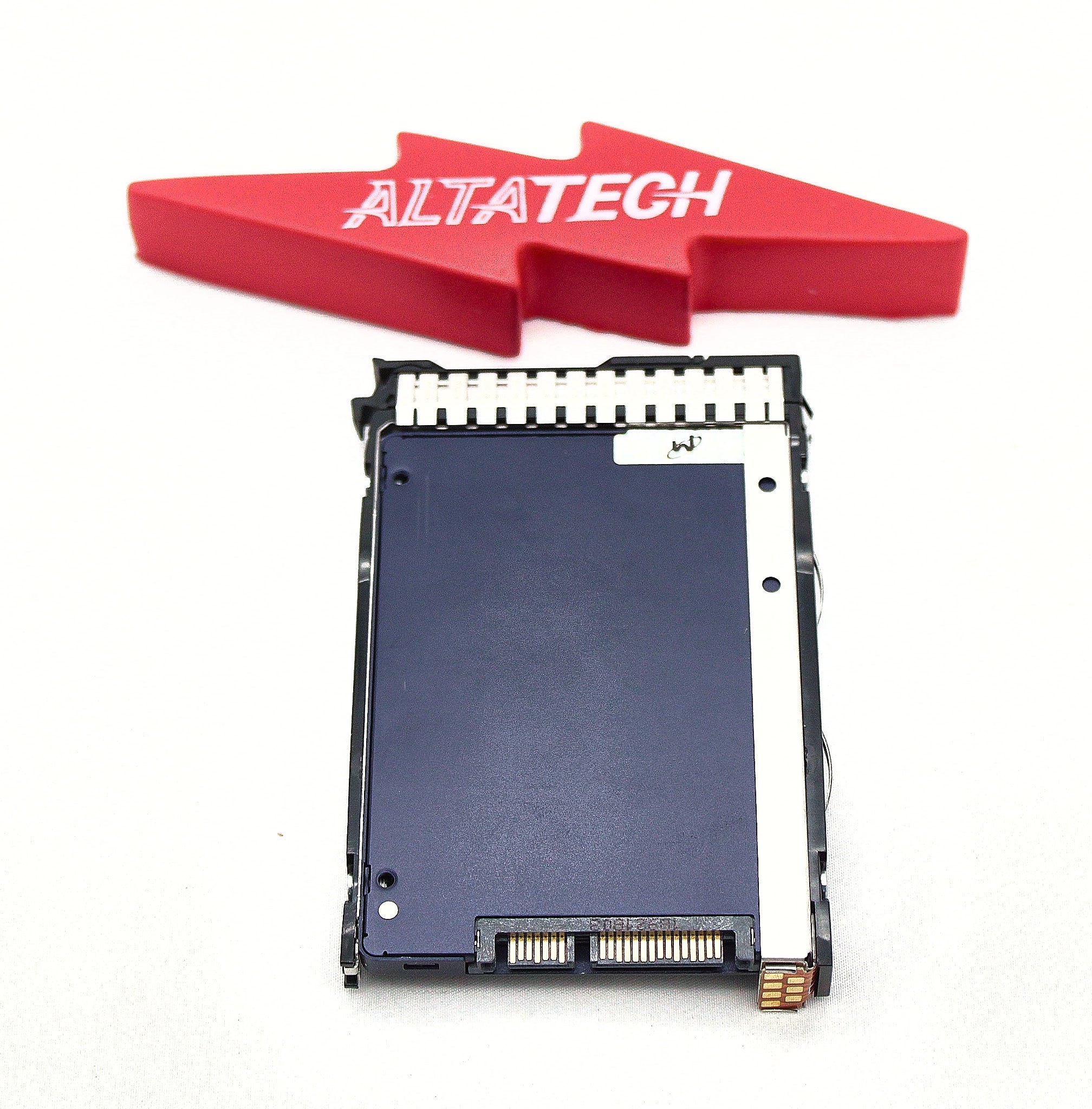 HP P05313-001 960GB 6G SFF SATA RI SC DS PM883 SSD HDD