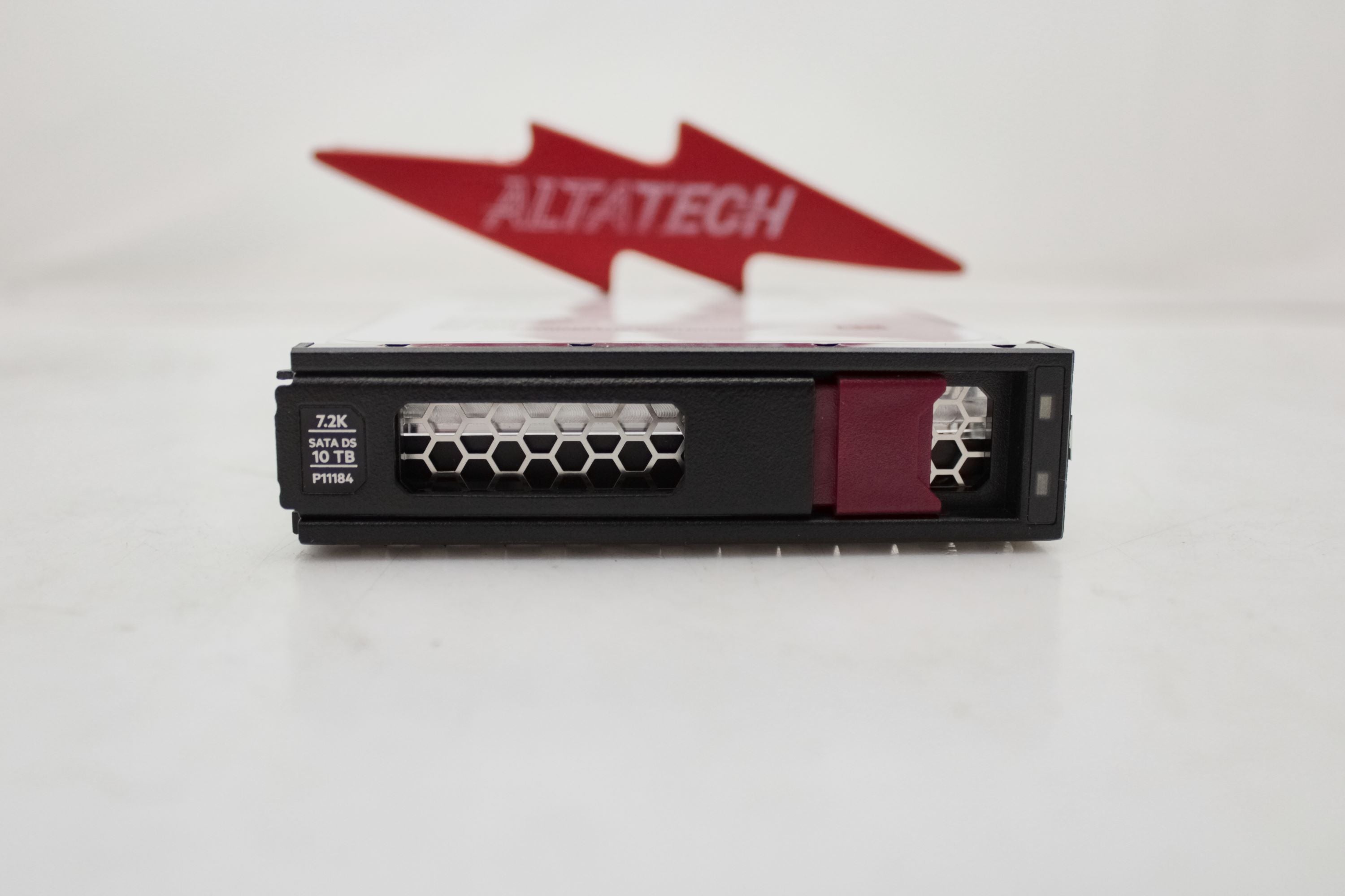 HP P11184-001 10TB 6G LFF SATA HE LP DS HDD