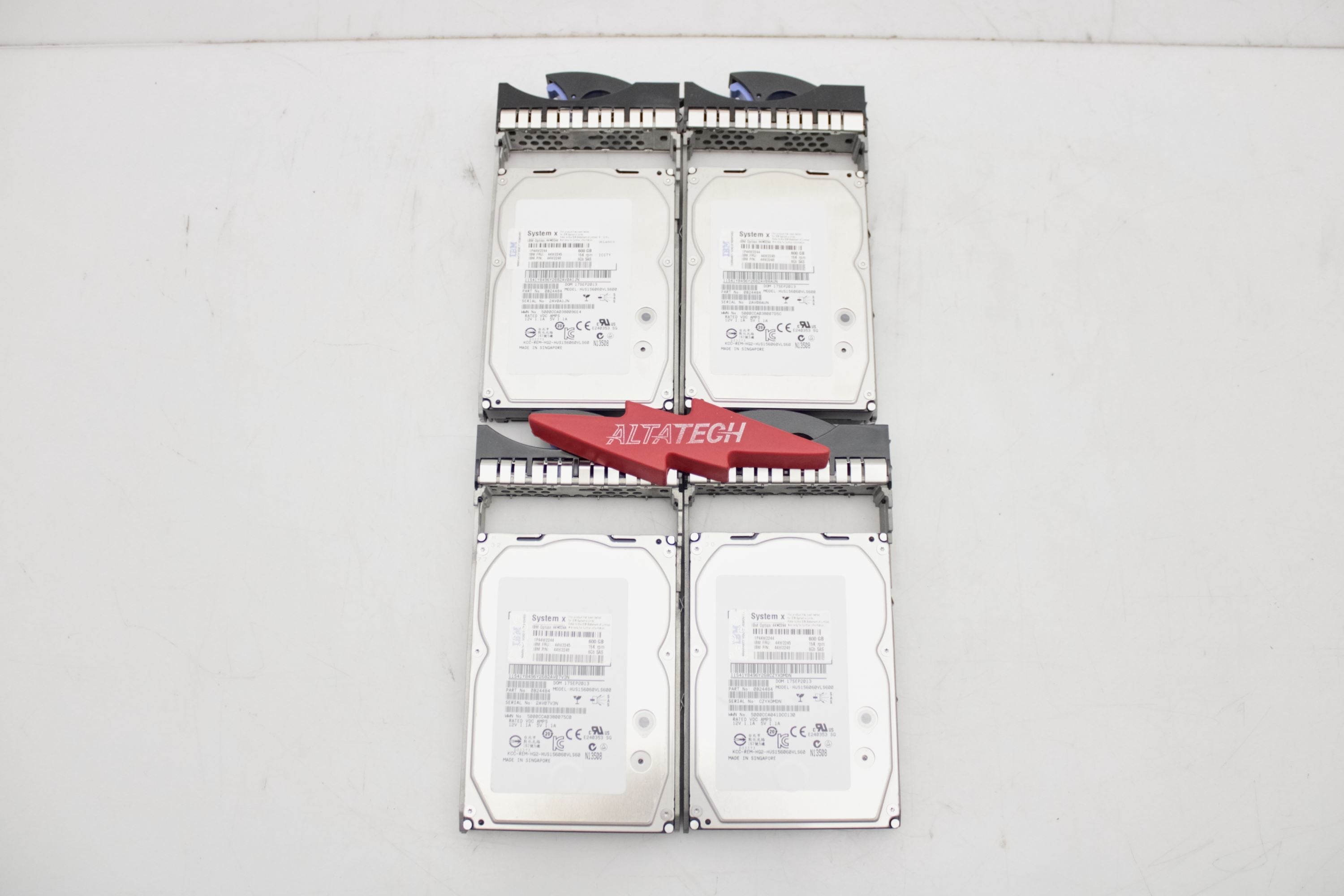 IBM 44W2245_x4 600GB 15K 6GBPS SAS 3.5 HDD