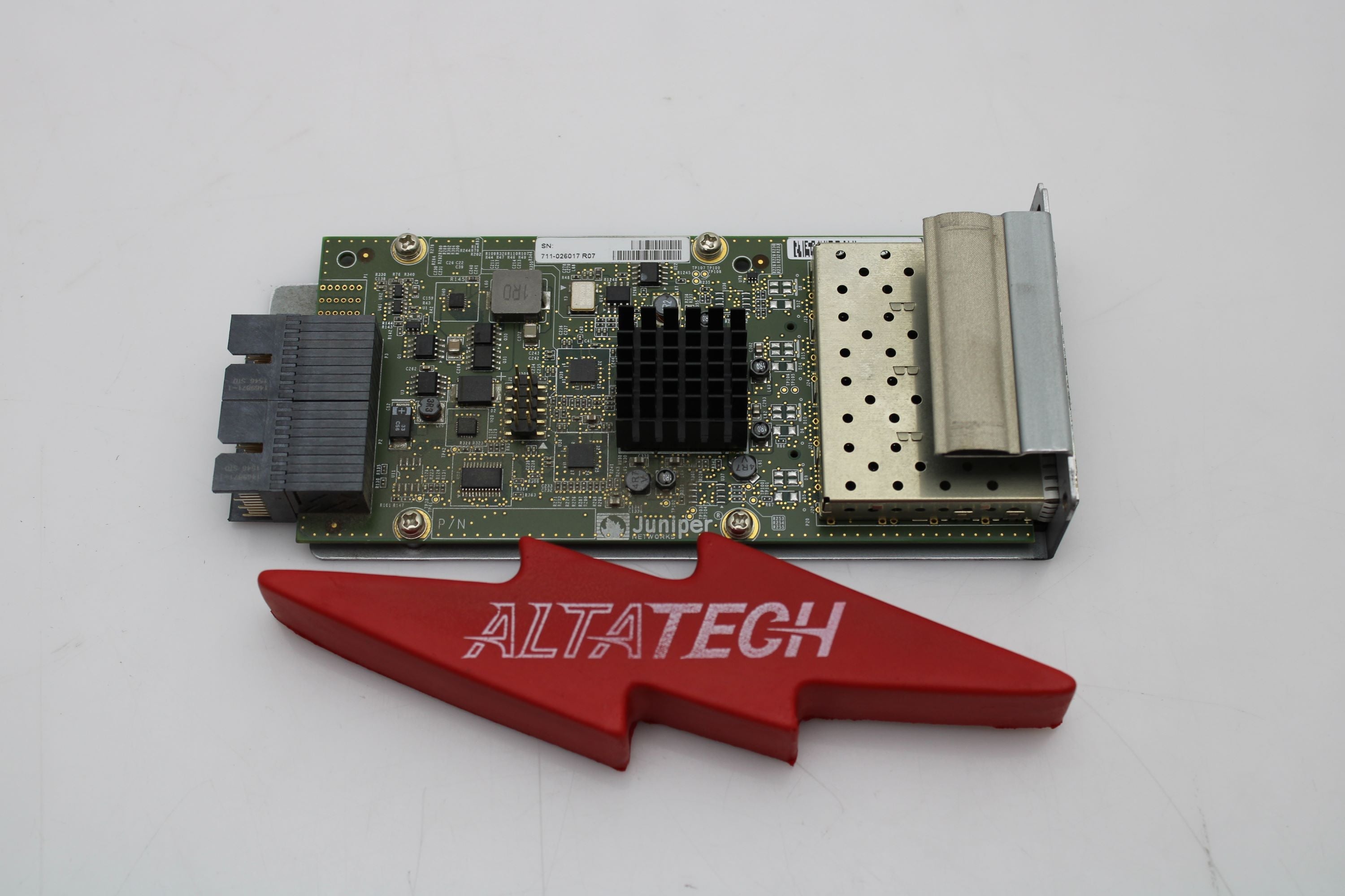Juniper Networks 711-026017 Juniper 711-026017 2 x 10G + 2 x SFP Card