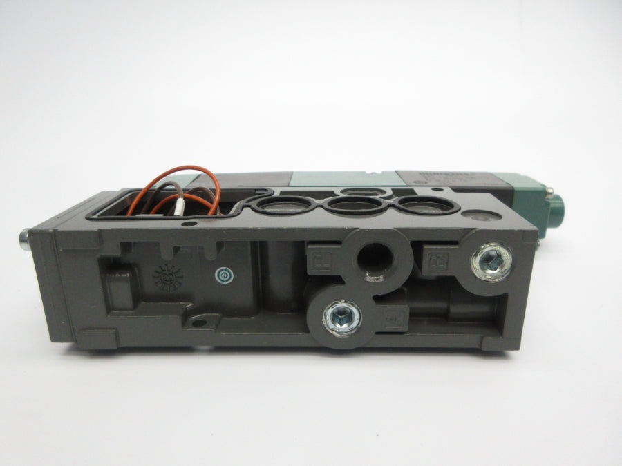 NUMATICS 082SS425M000061 24VDC .26A 150PSI NSNP