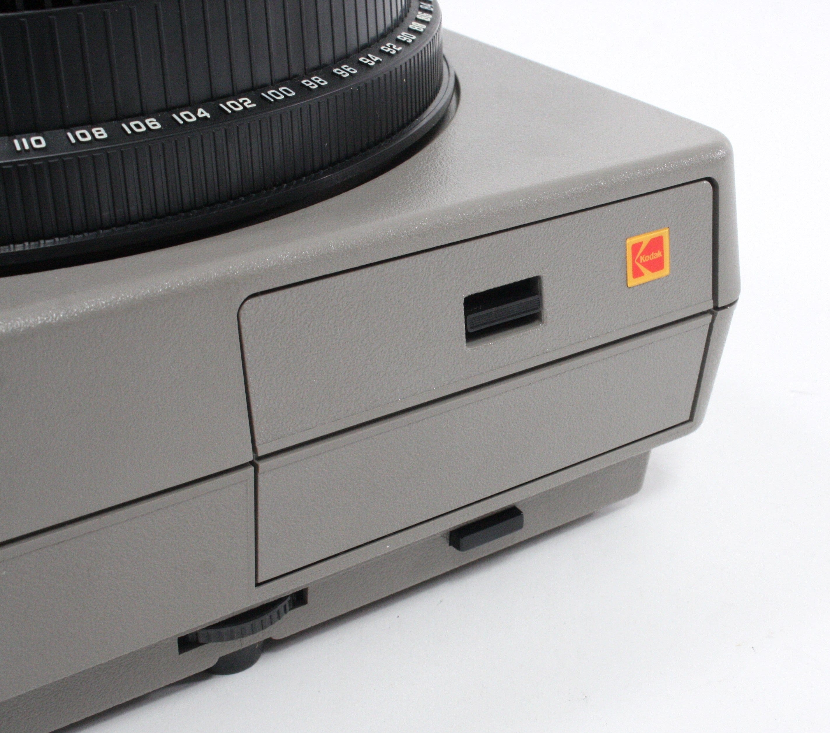 Kodak Ektagraphic III A with 4-6" Zoom and Tiffen Hard Case