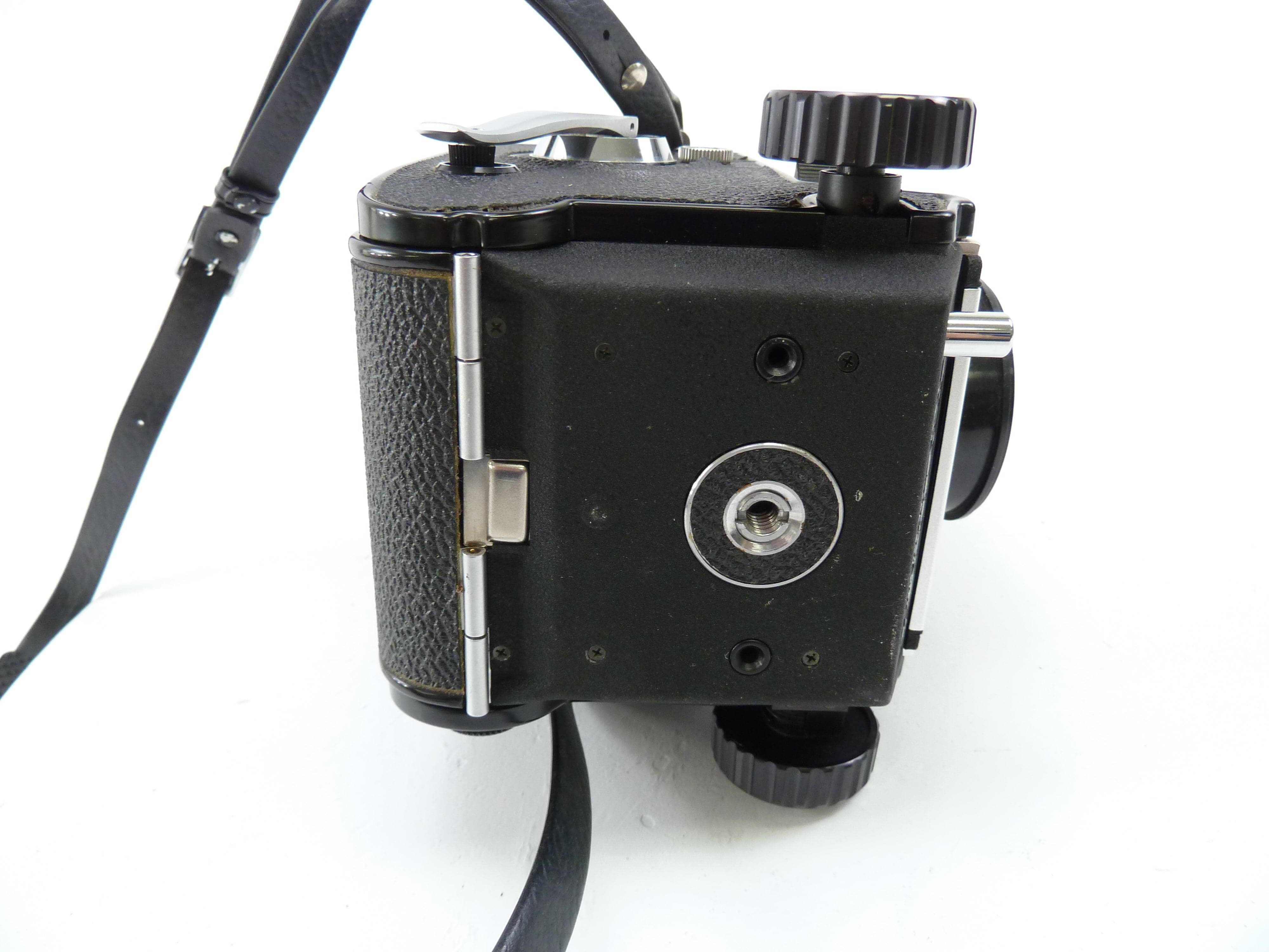 Mamiya C330F Camera Outfit with 80MM F2.8 Blue Dot Lens and Waist Level Finder