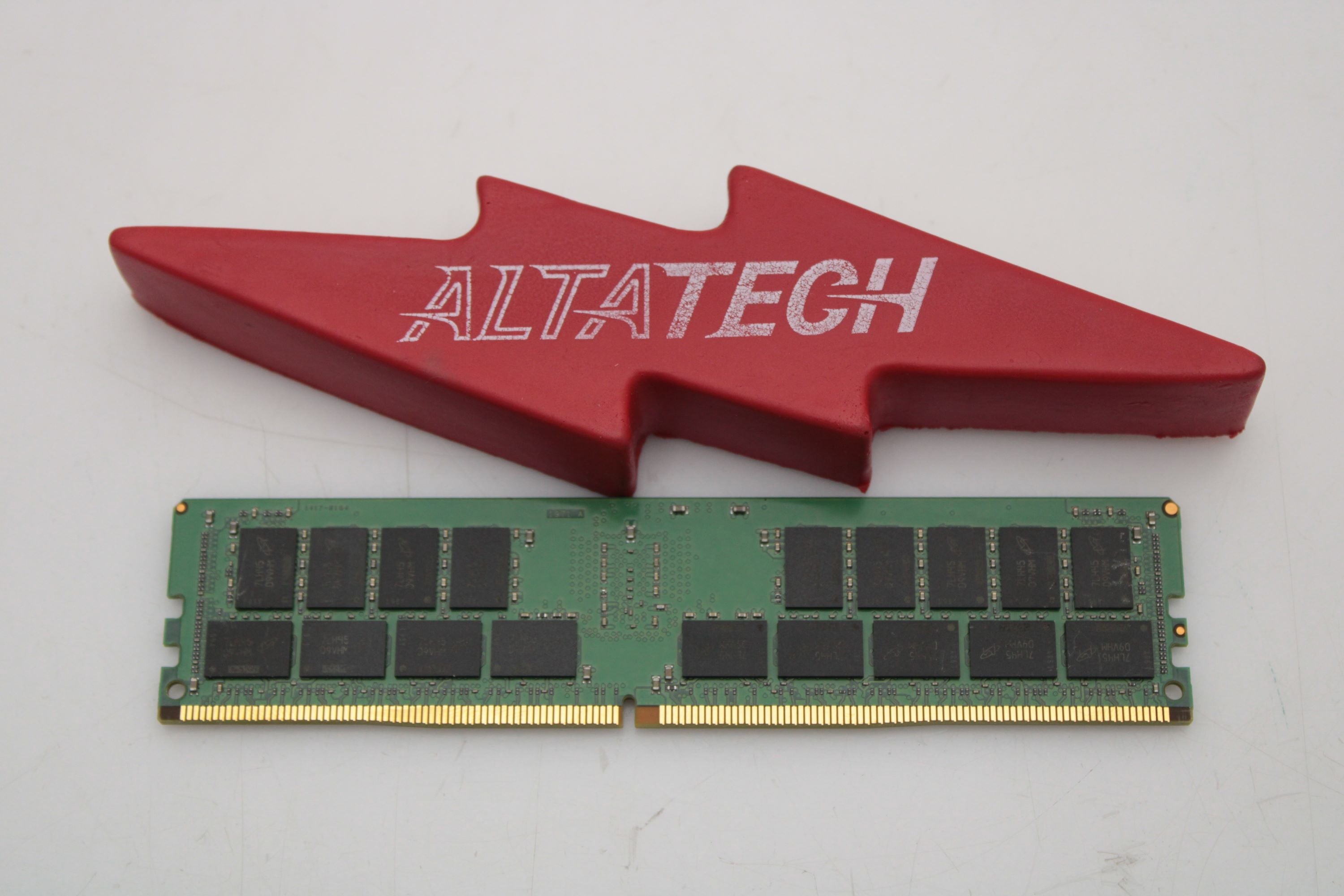 Micron 32GB DDR4-2666 RDIMM 2G6H1 - Label Detail | Alo Tech Solutions