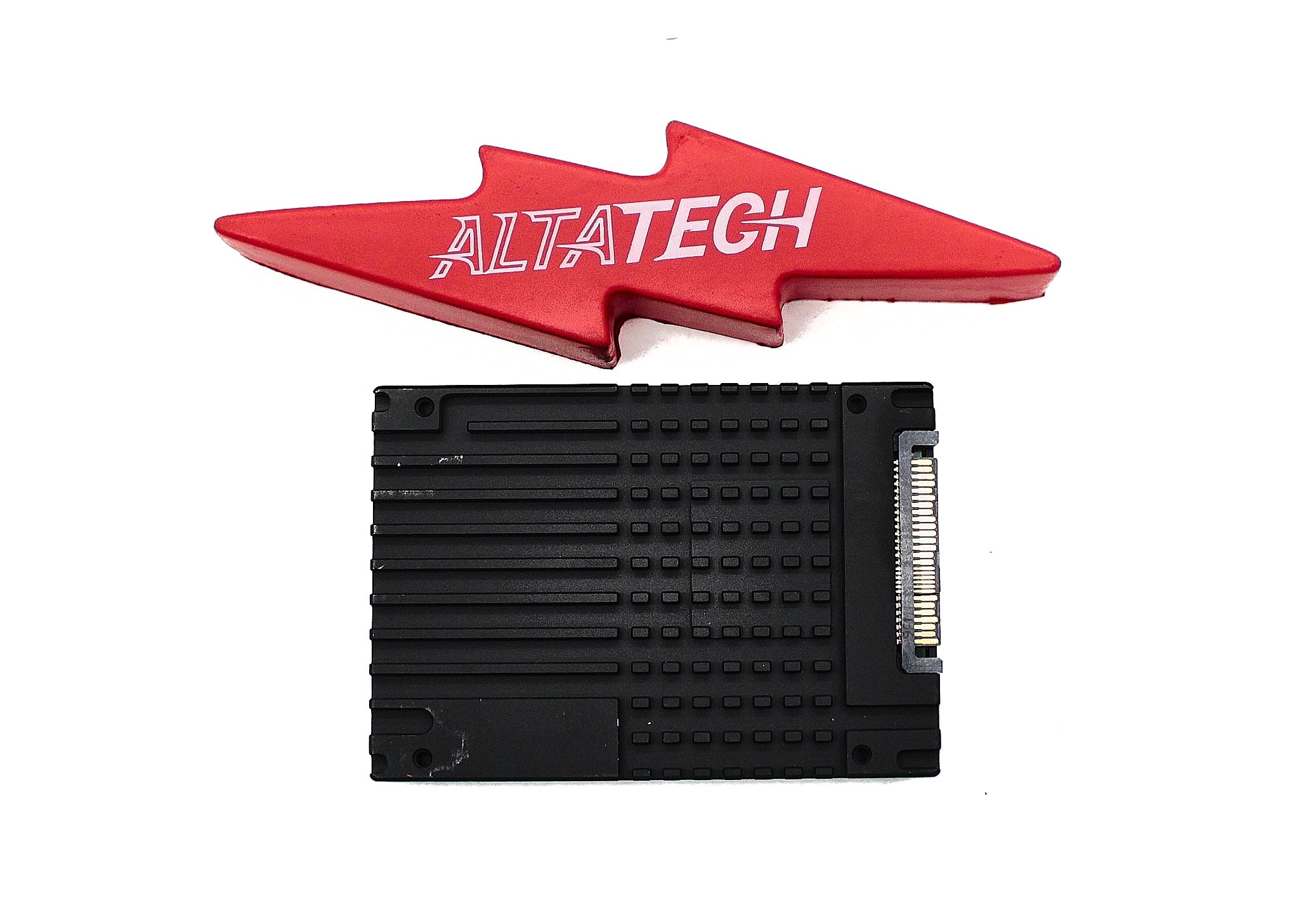 Micron MTFDHAL7T6TDP-1AT1ZABYY 7.68TB SSD SAS 2.5 NVME PCI-E U.2 MICRO