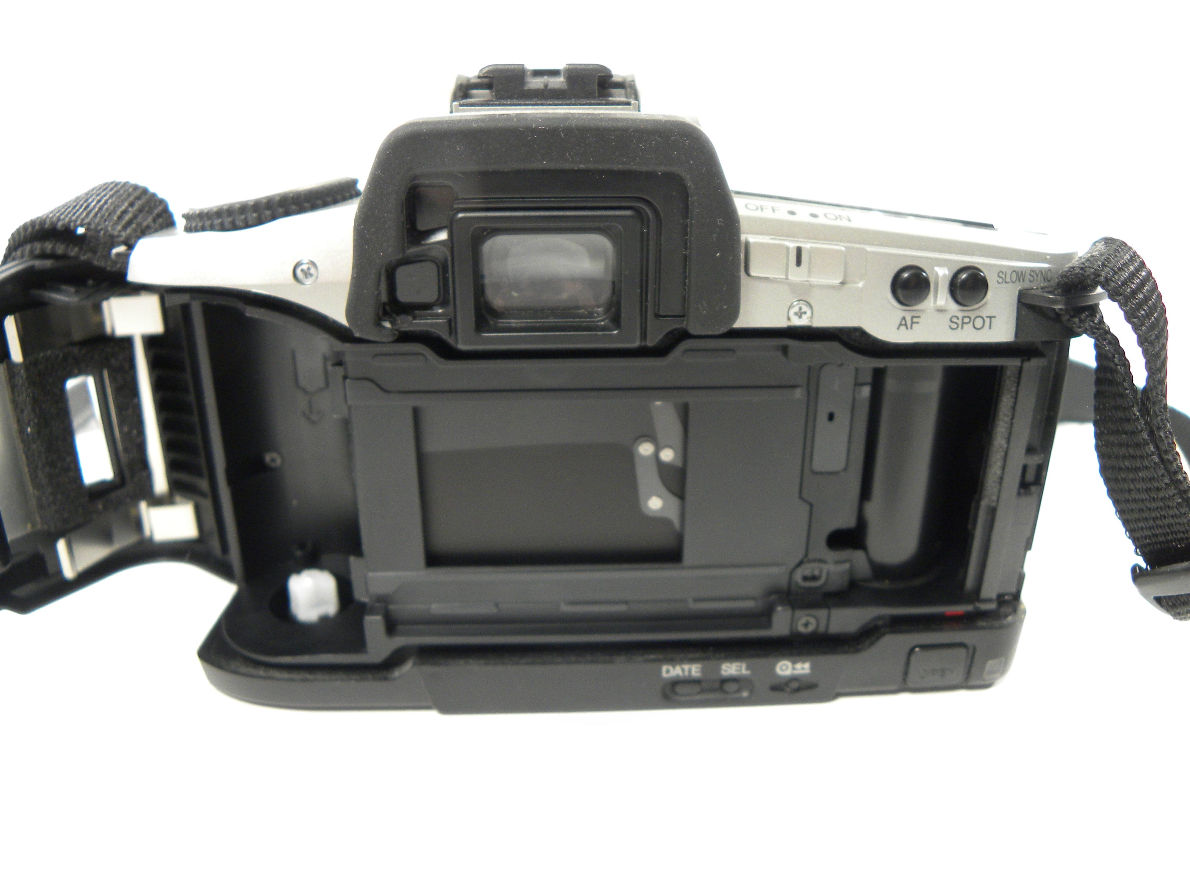 Minolta Maxxum 5 35mm SLR w/Promaster AF 28-80mm f3.5-5.6