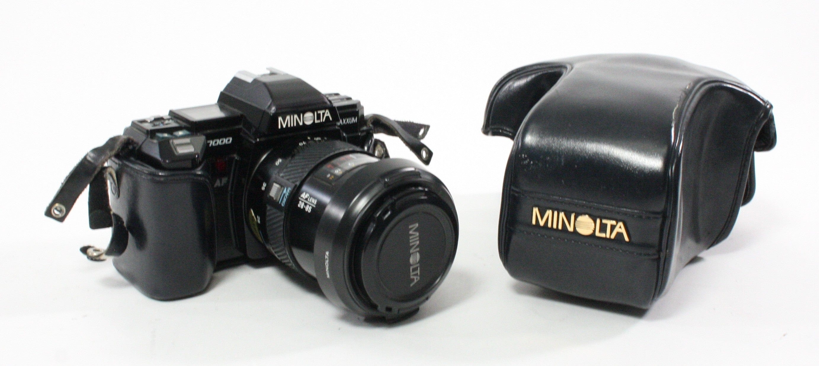 Minolta Maxxum 7000 35mm Camera with 28-85mm f/3.5-4.5 Lens