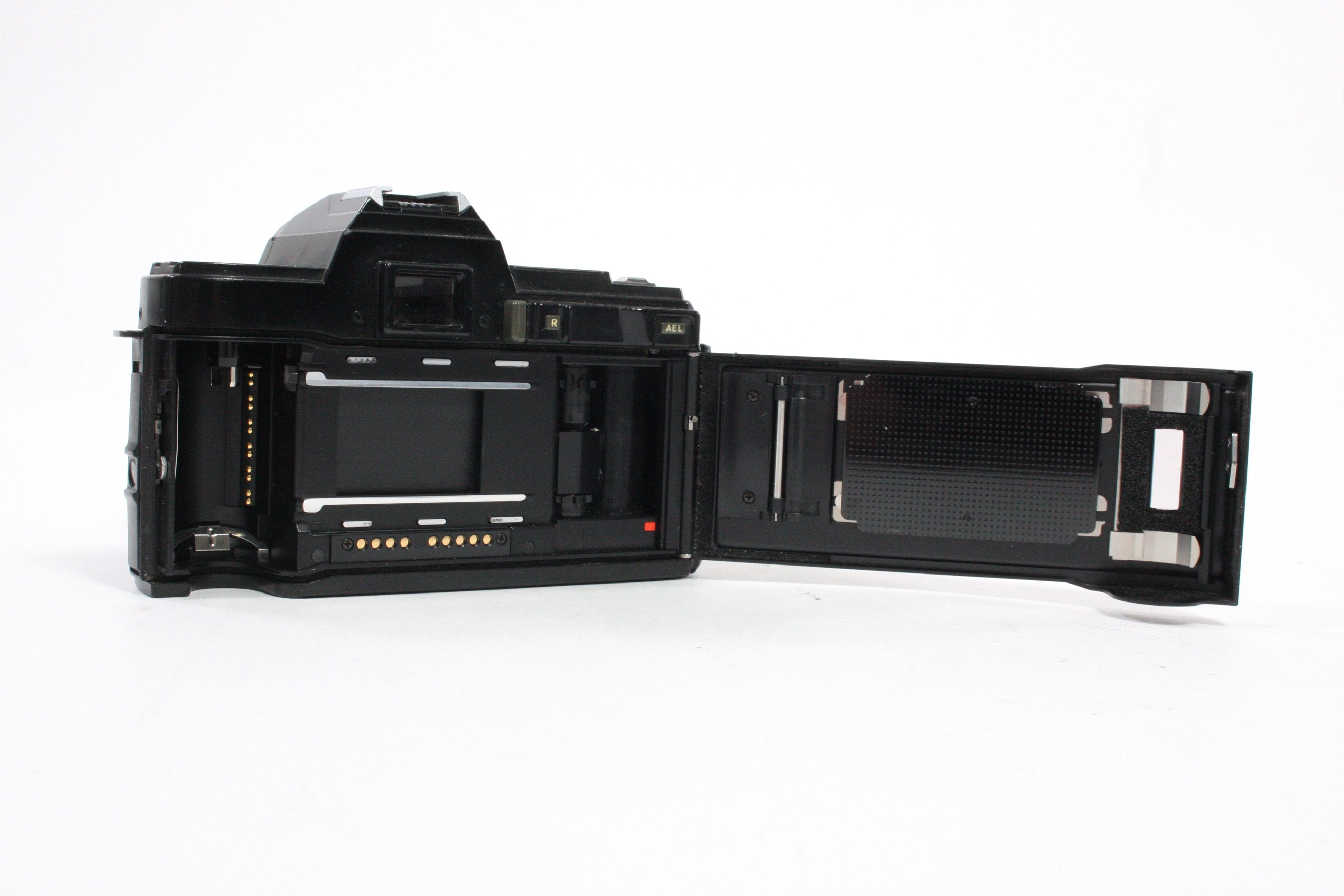 Minolta Maxxum 7000 AF with 35-70mm f/4 Lens