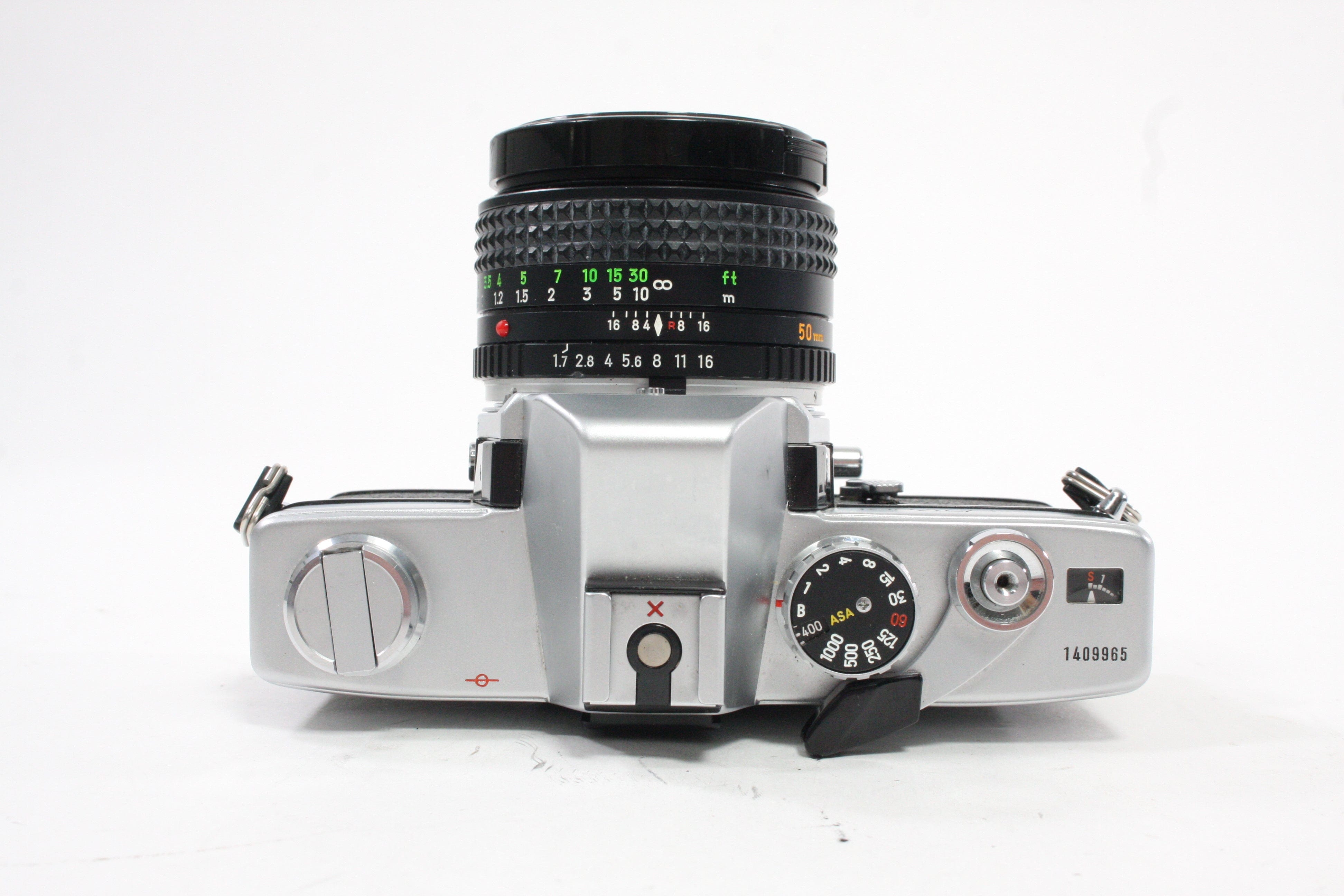Minolta SR-T 201 35mm Camera with 50mm f/1.7 Lens