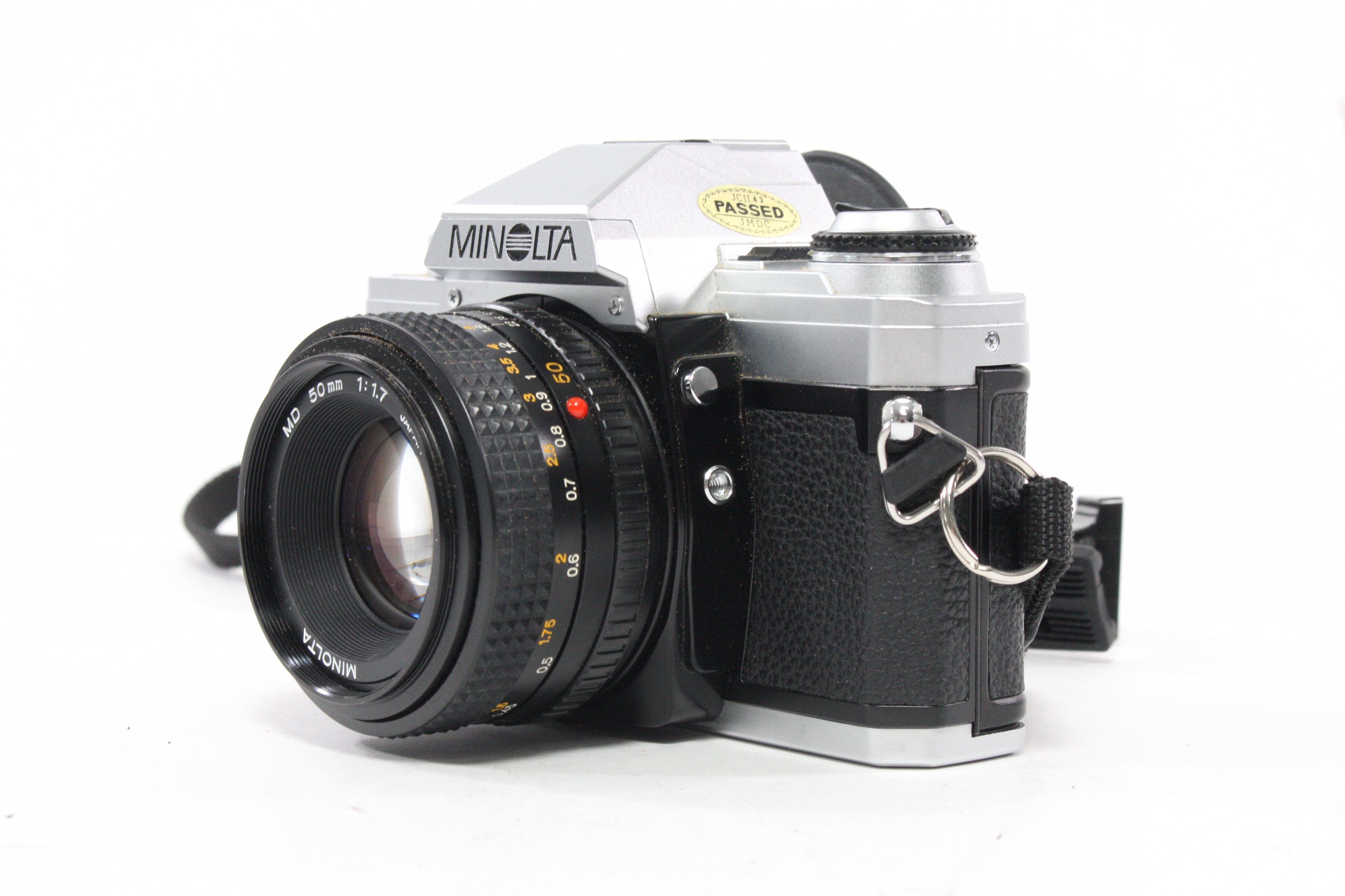 Minolta X-370 35mm SLR Camera with 50mm f/1.7 Lens