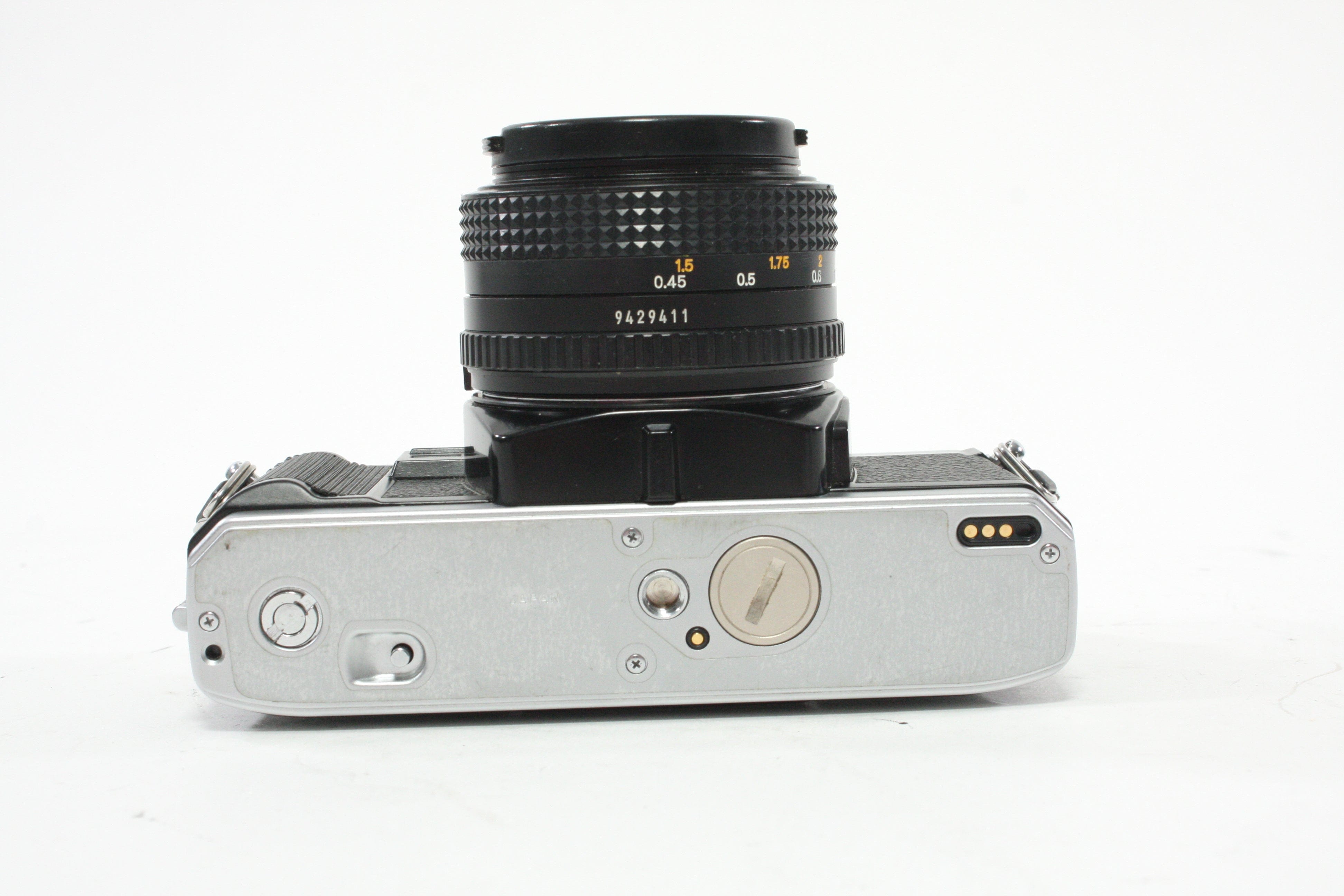Minolta X-370 35mm SLR Camera with 50mm f/1.7 MD Lens