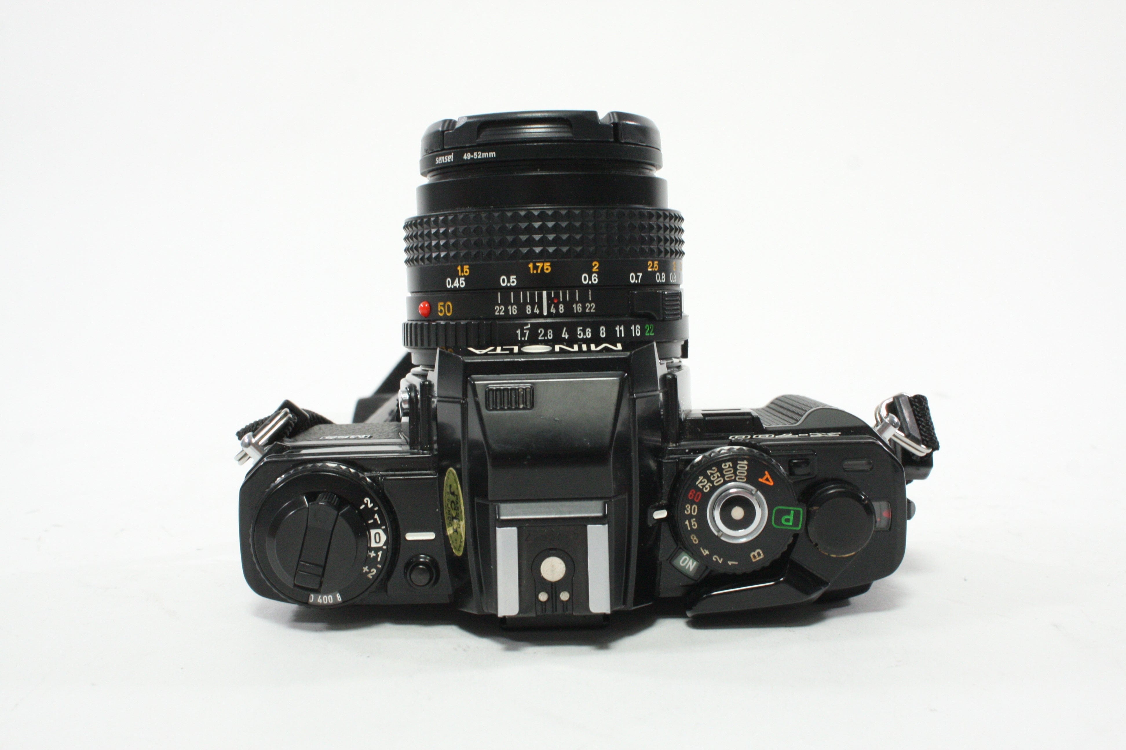 Minolta X-700 35mm SLR Camera with 50mm f/1.7 MD Lens