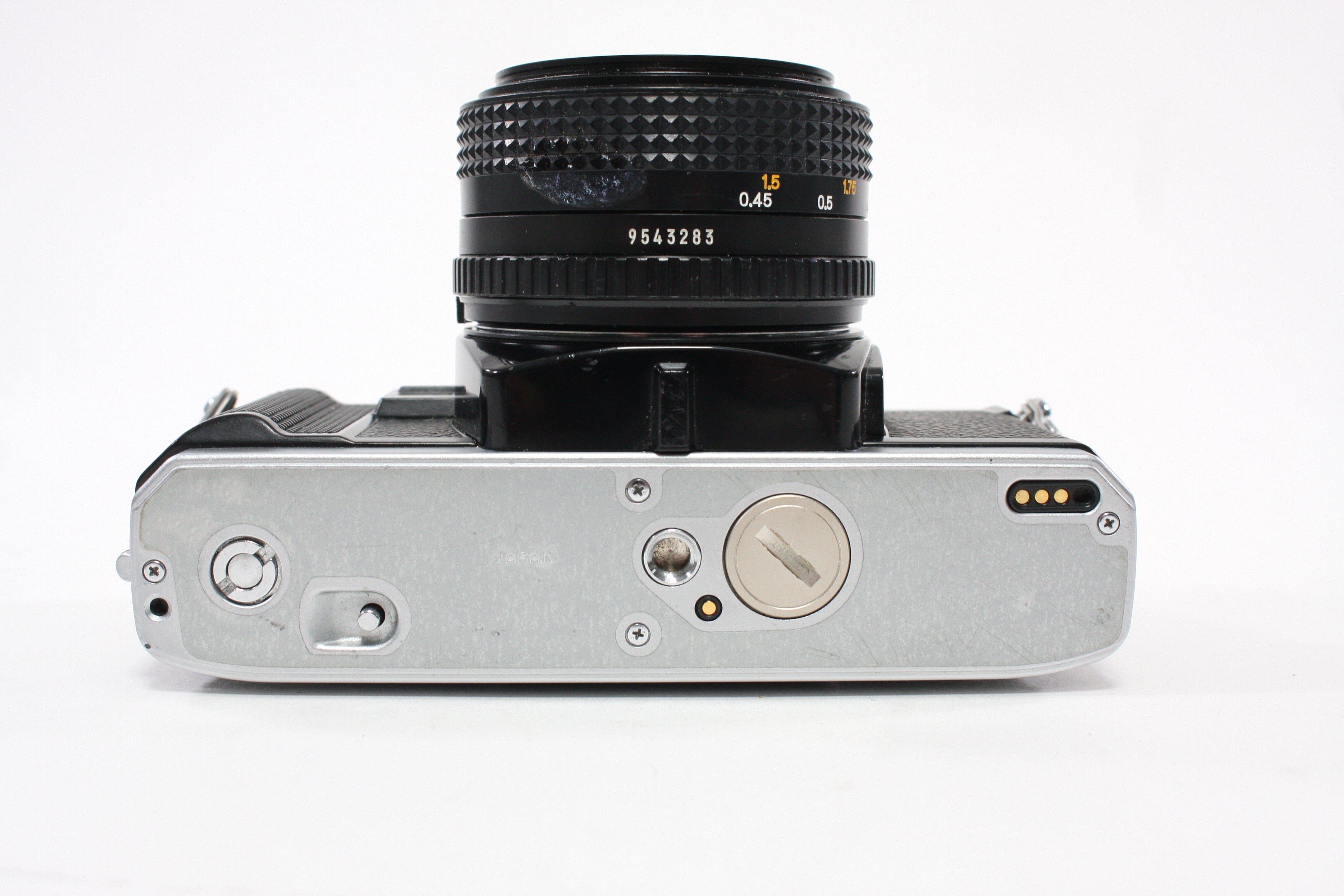 Minolta X370 35mm SLR Camera with 50mm f/1.7 Lens