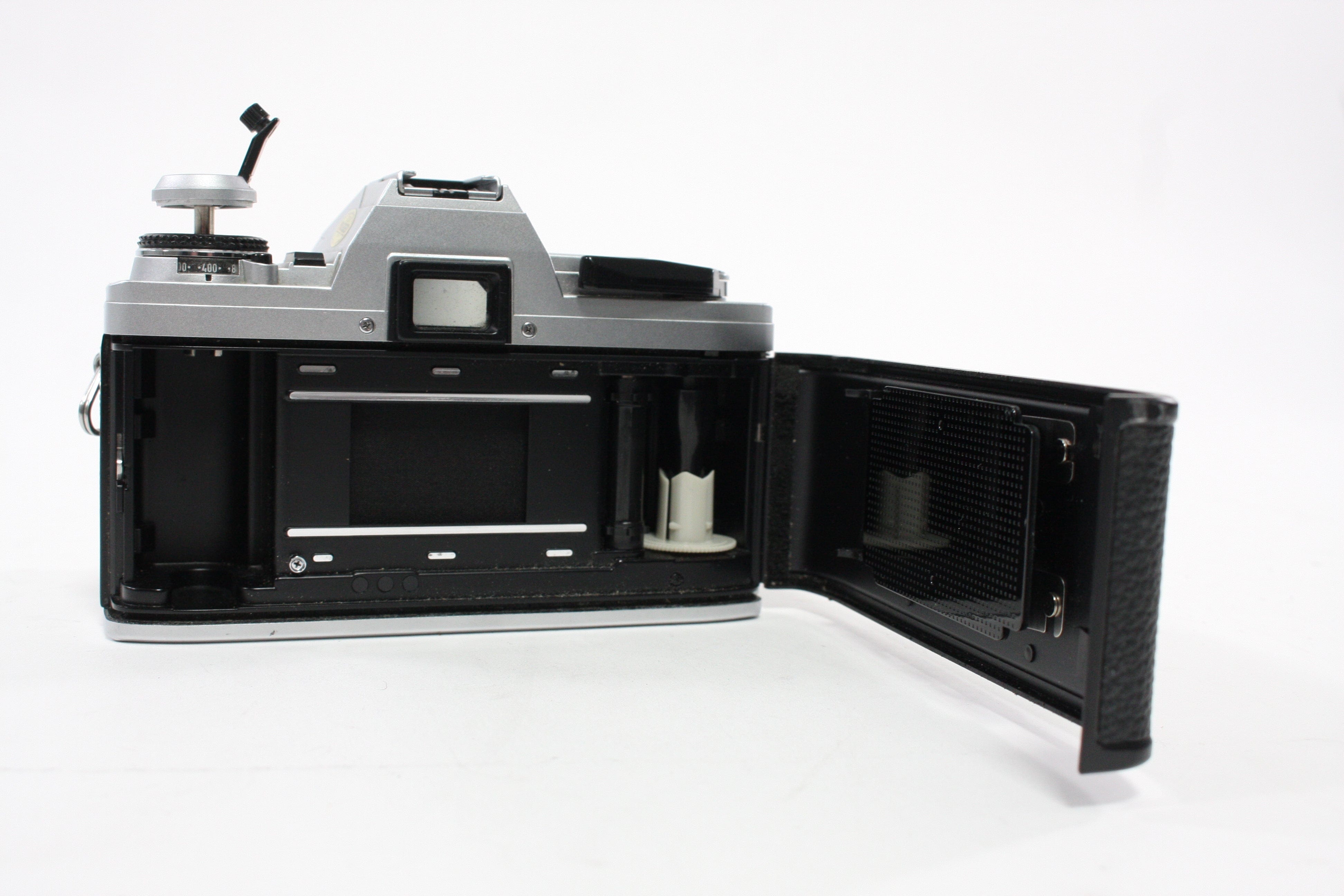 Minolta X370 35mm SLR Camera with 50mm f/1.7 Lens