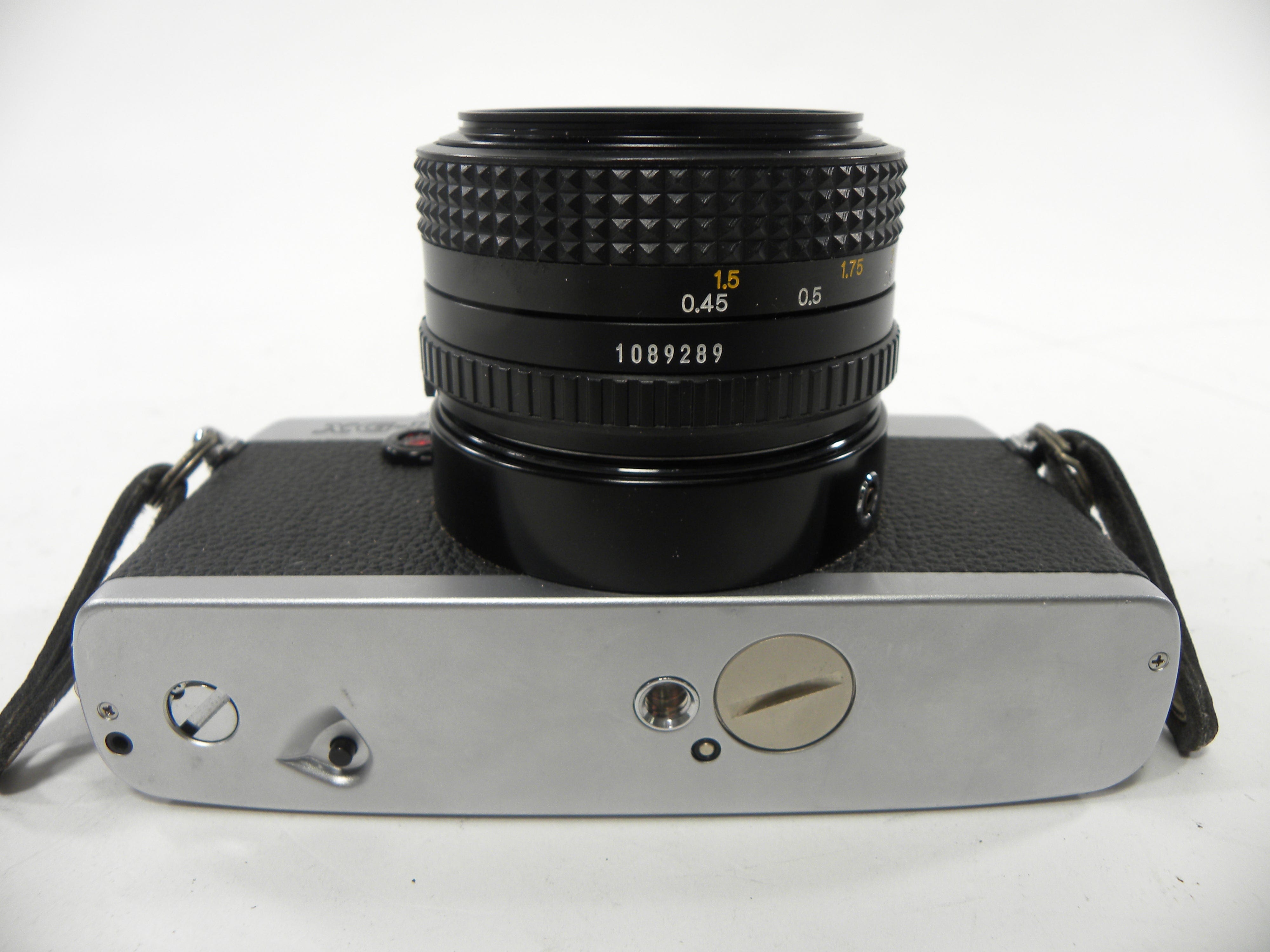 Minolta XG-1 35mm SLR W/MD 50mm f2