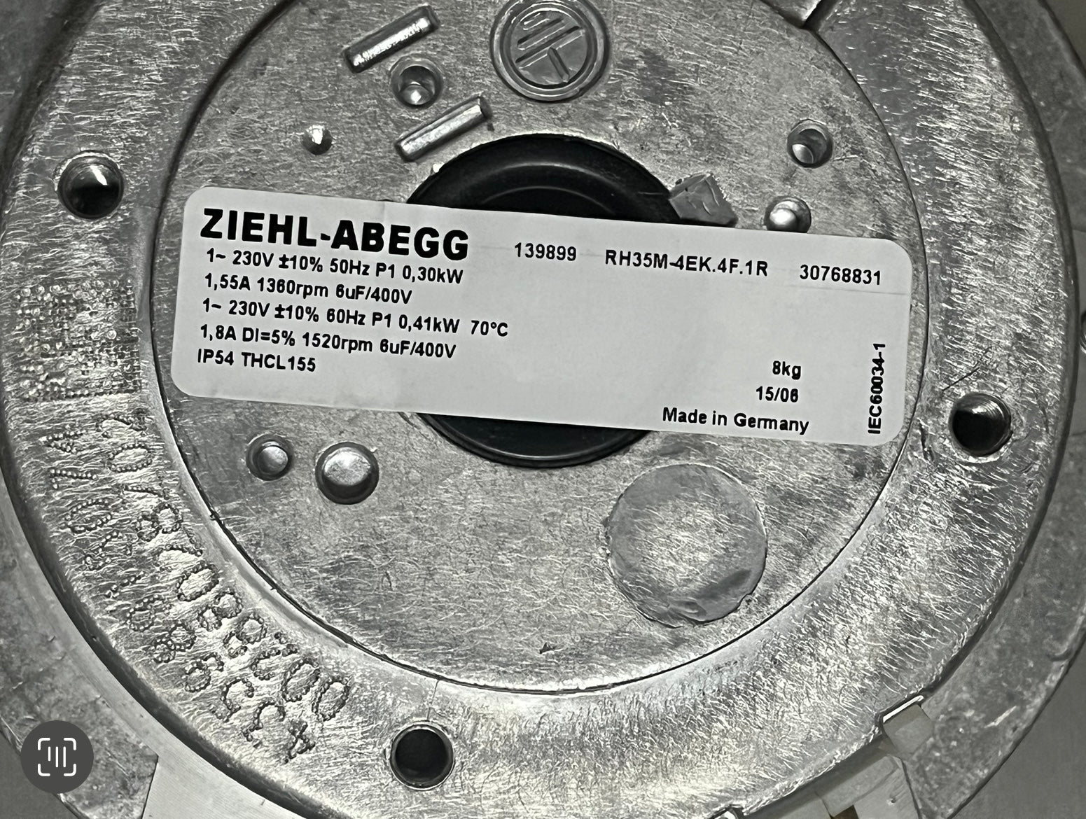 RH35M-4EK.4F.1R ZIEHL-ABEGG RH35M-4EK.4F.1R Centrifugal Fan | 0.3/0.41kW Dual Power | 1360/1520 RPM | 1~230V Single Phase for ABB Inverter 64750097