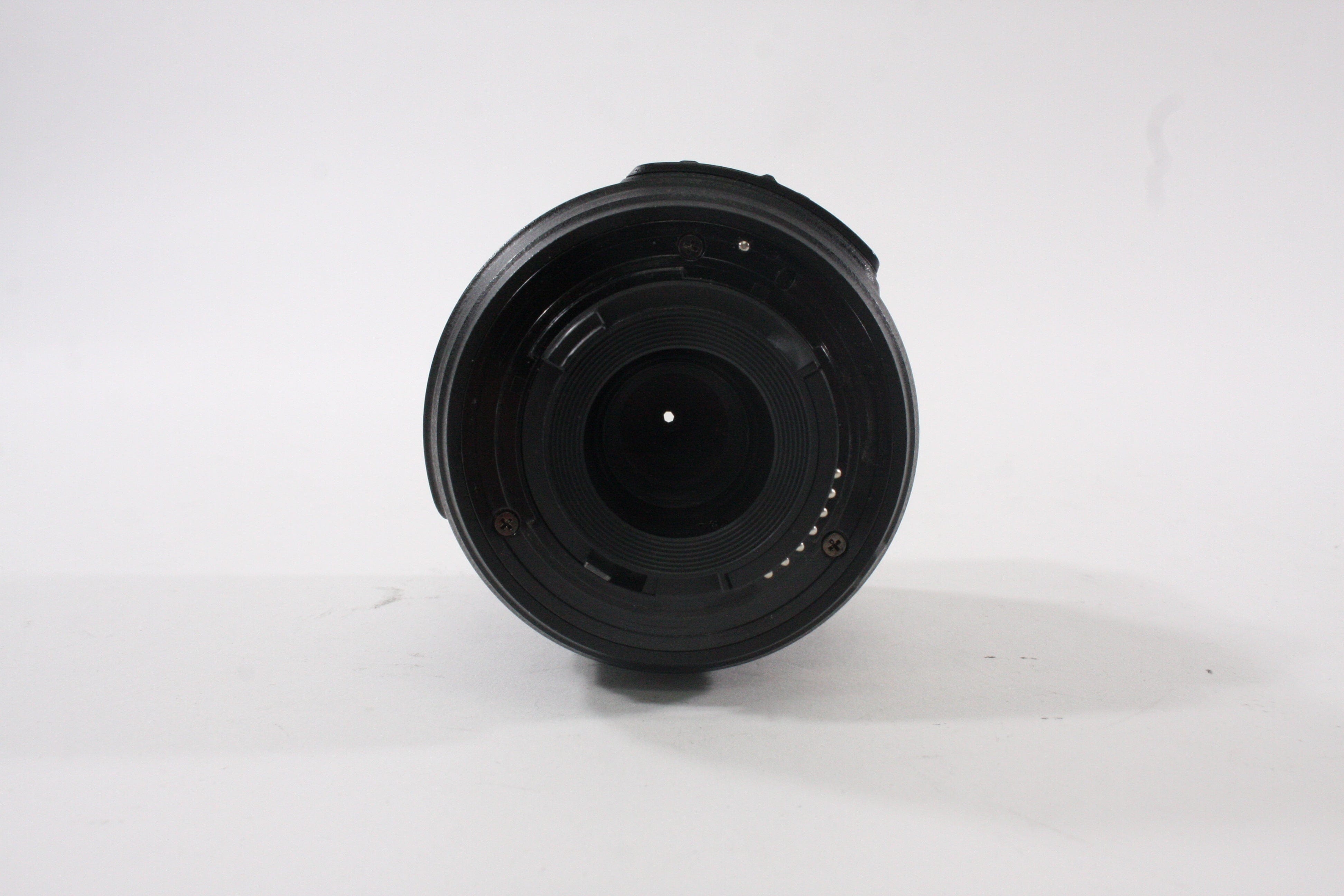 Nikon 18-55mm f/3.5-5.6 G VR AF-S APS-C DX Lens for Nikon F Mount