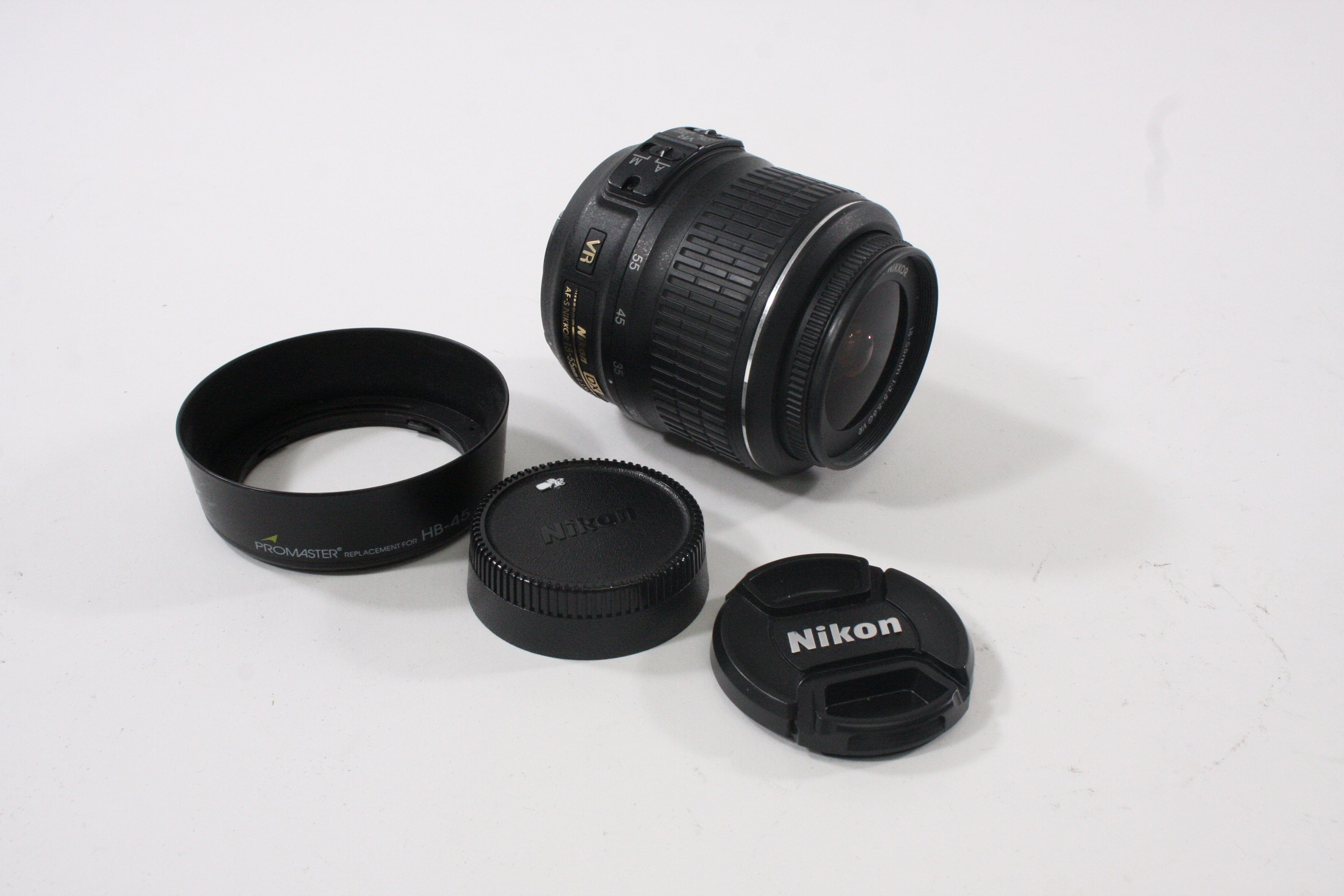 Nikon 18-55mm f/3.5-5.6 G VR AF-S APS-C DX Lens for Nikon F Mount