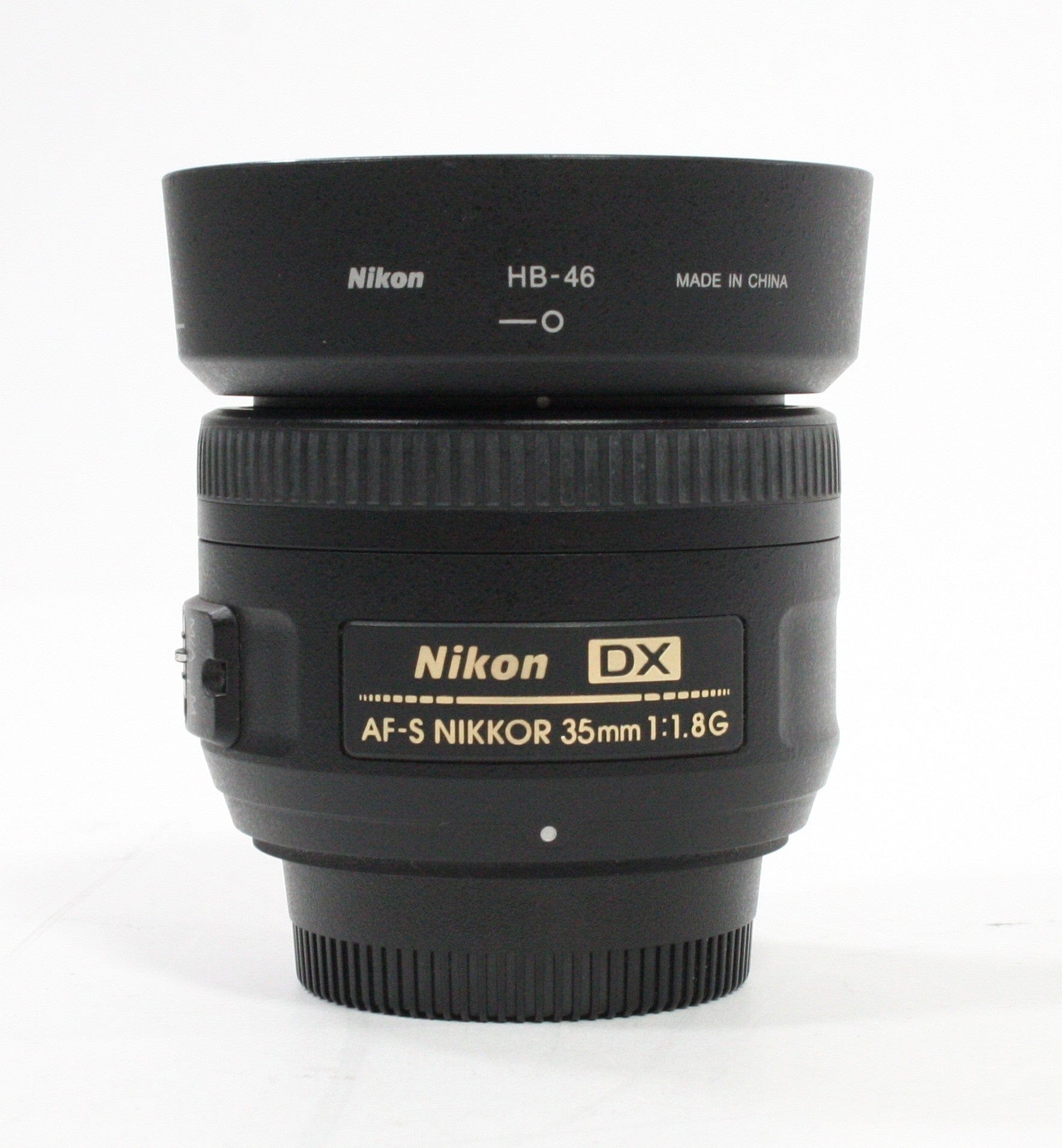 Nikon 35mm f/1.8G AF-S DX Lens with HB-46 Hood for Nikon F Mount