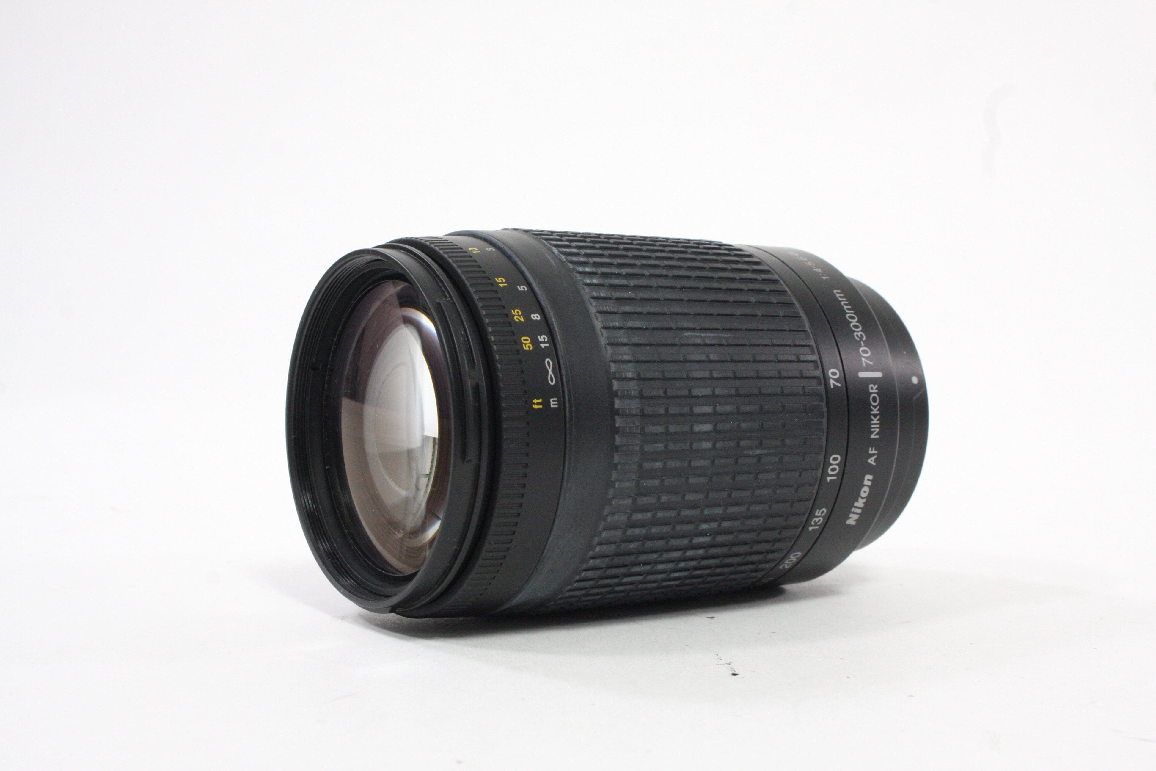 Nikon 70-300 f/4-5.6G Lens for Nikon AF Mount