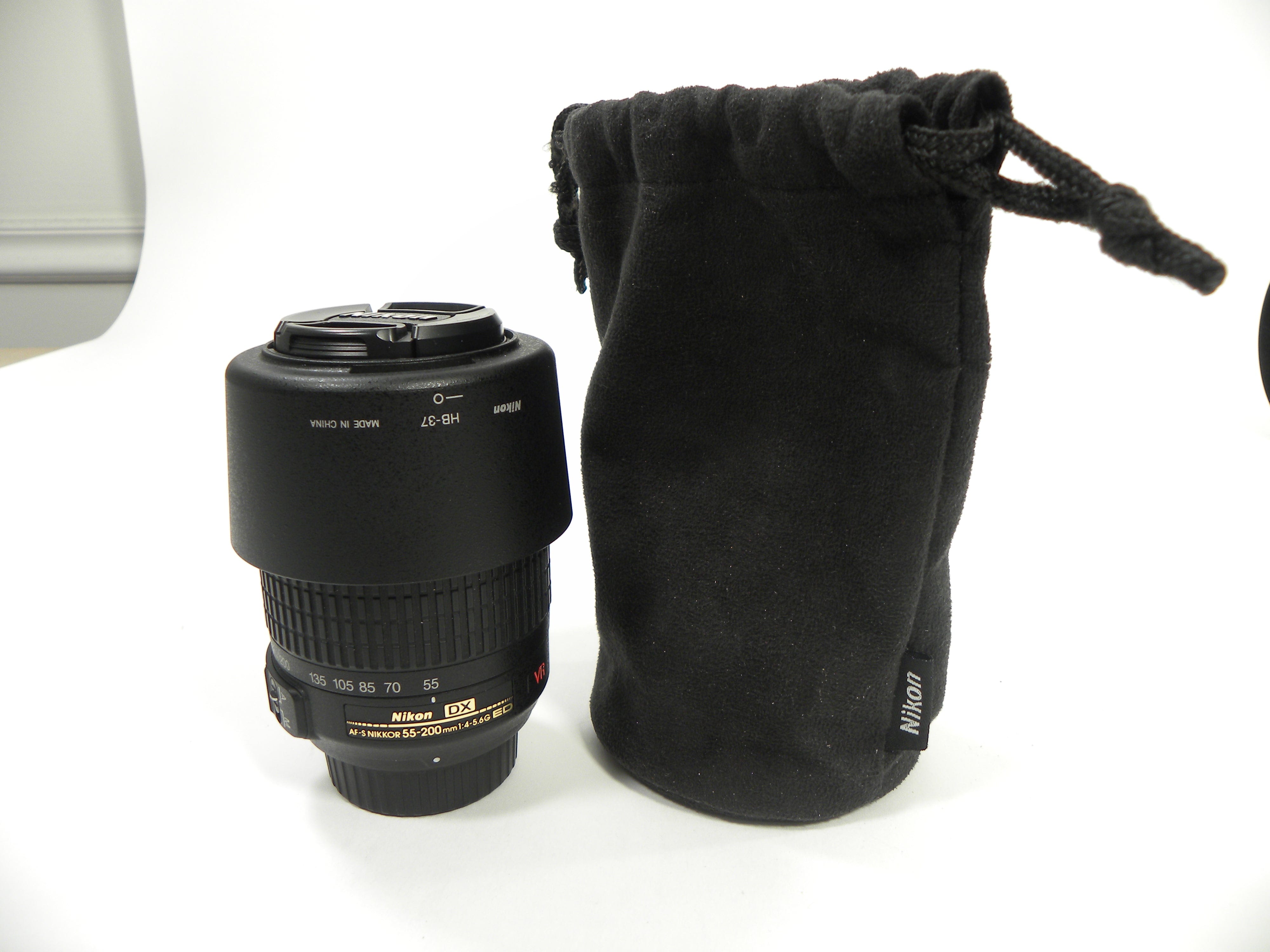 Nikon AF-S Nikkor DX VR ED IF 55-200mm f4-5.6G