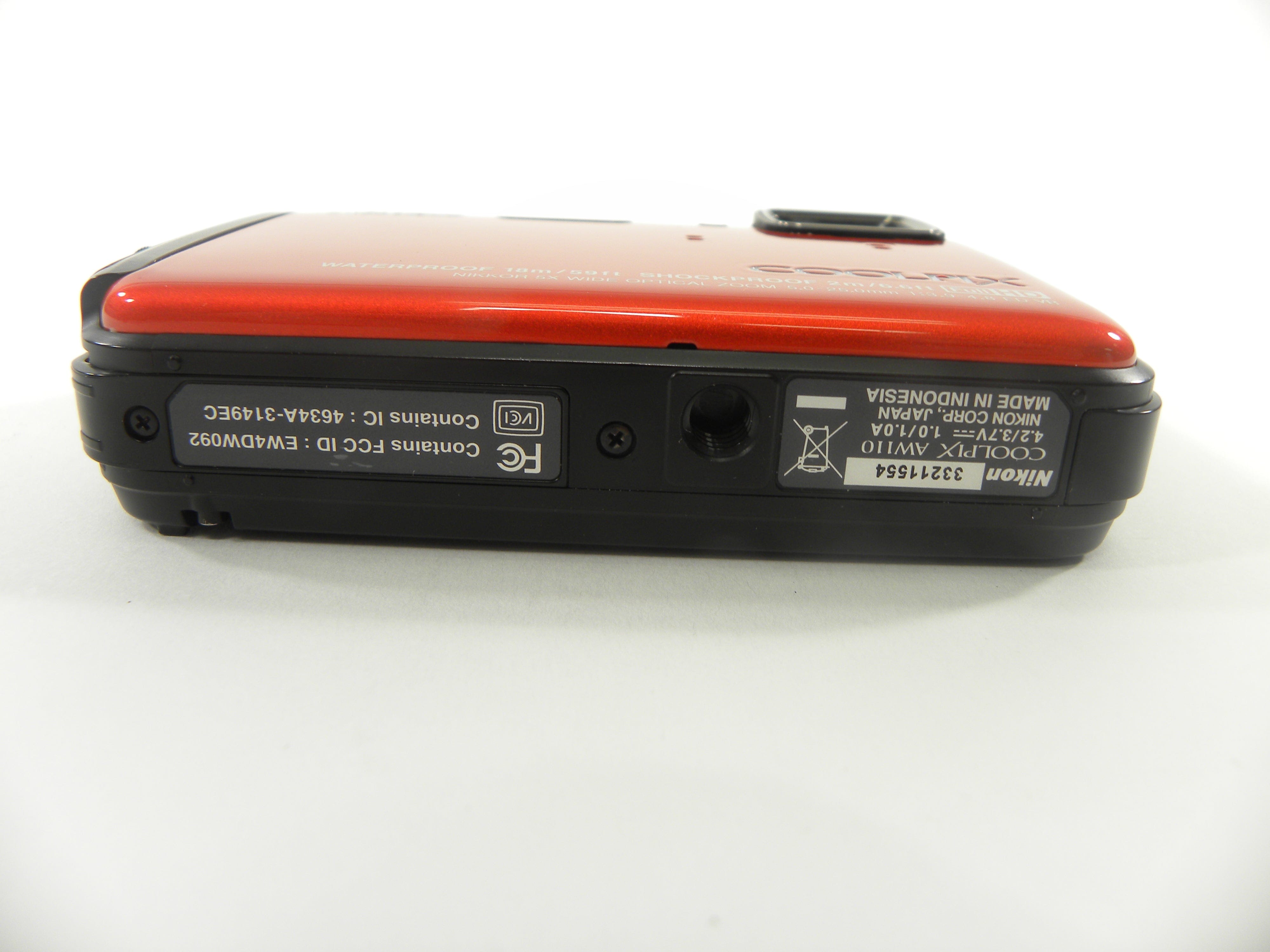 Nikon Coolpix AW110 16.0mp Digital Waterproof camera