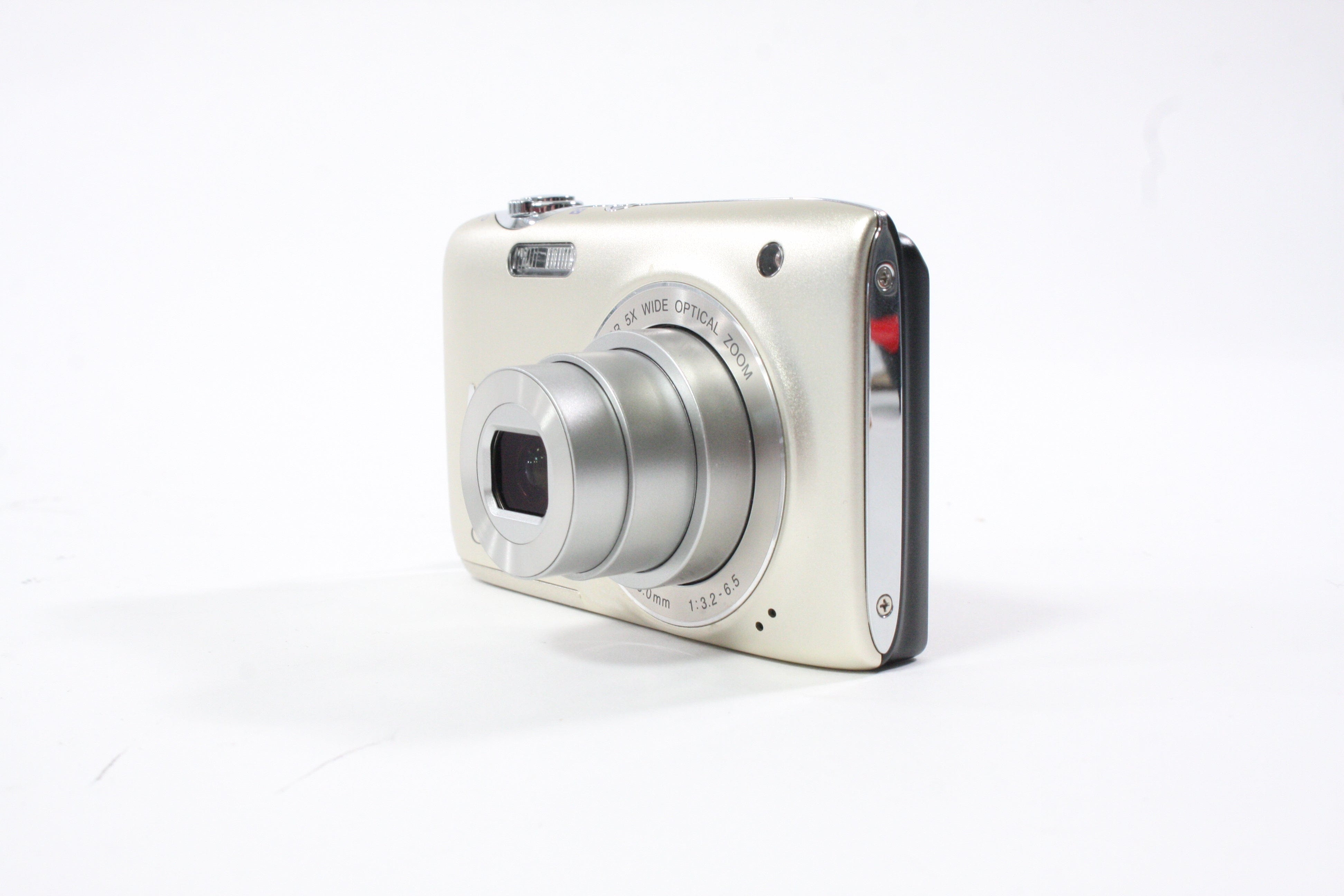 Nikon Coolpix S3100 Digital Point-and-Shoot Camera 5x Zoom 14mp (Silver)