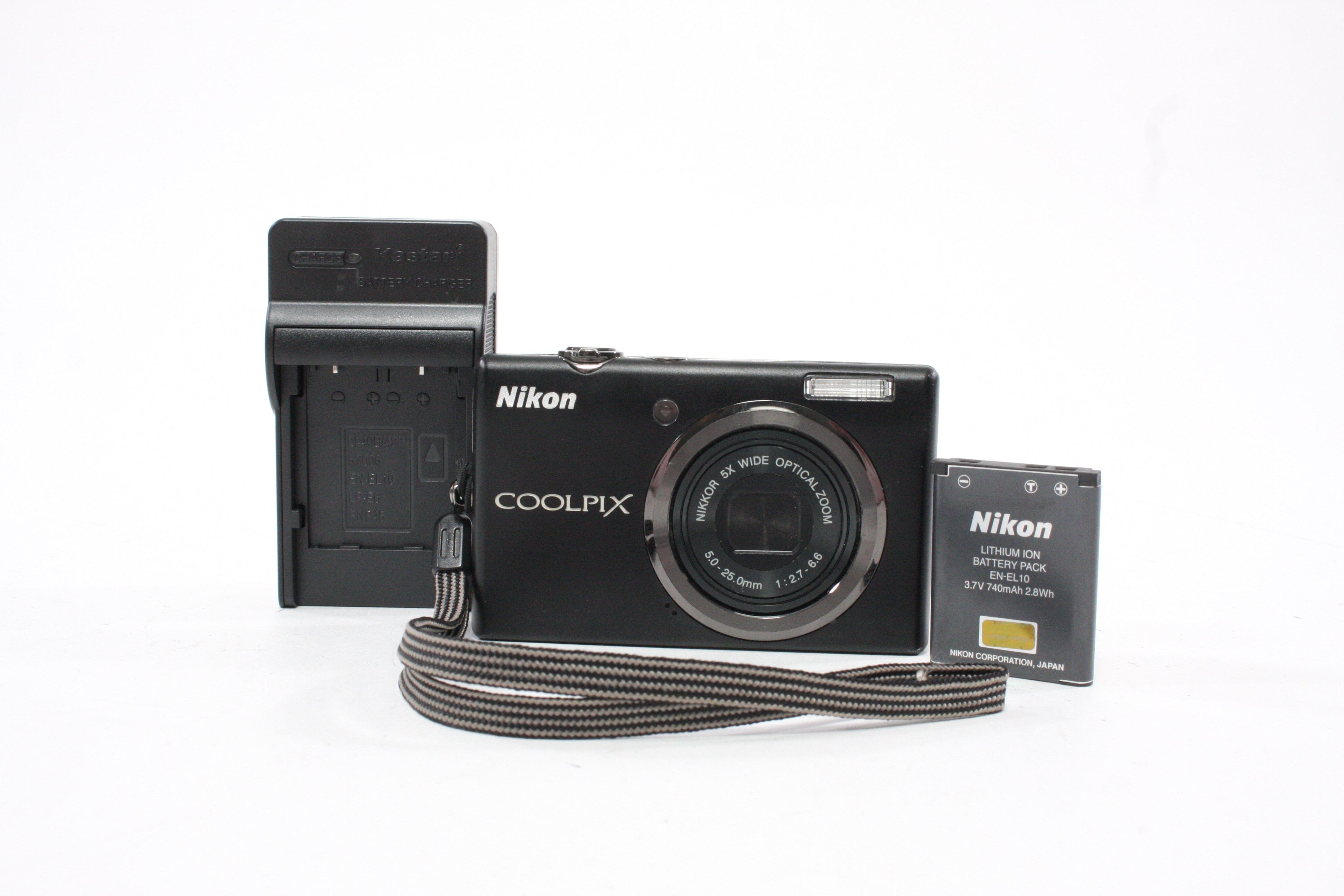 Nikon Coolpix S570 Digital Point-and-Shoot Camera 5x Zoom 12mp