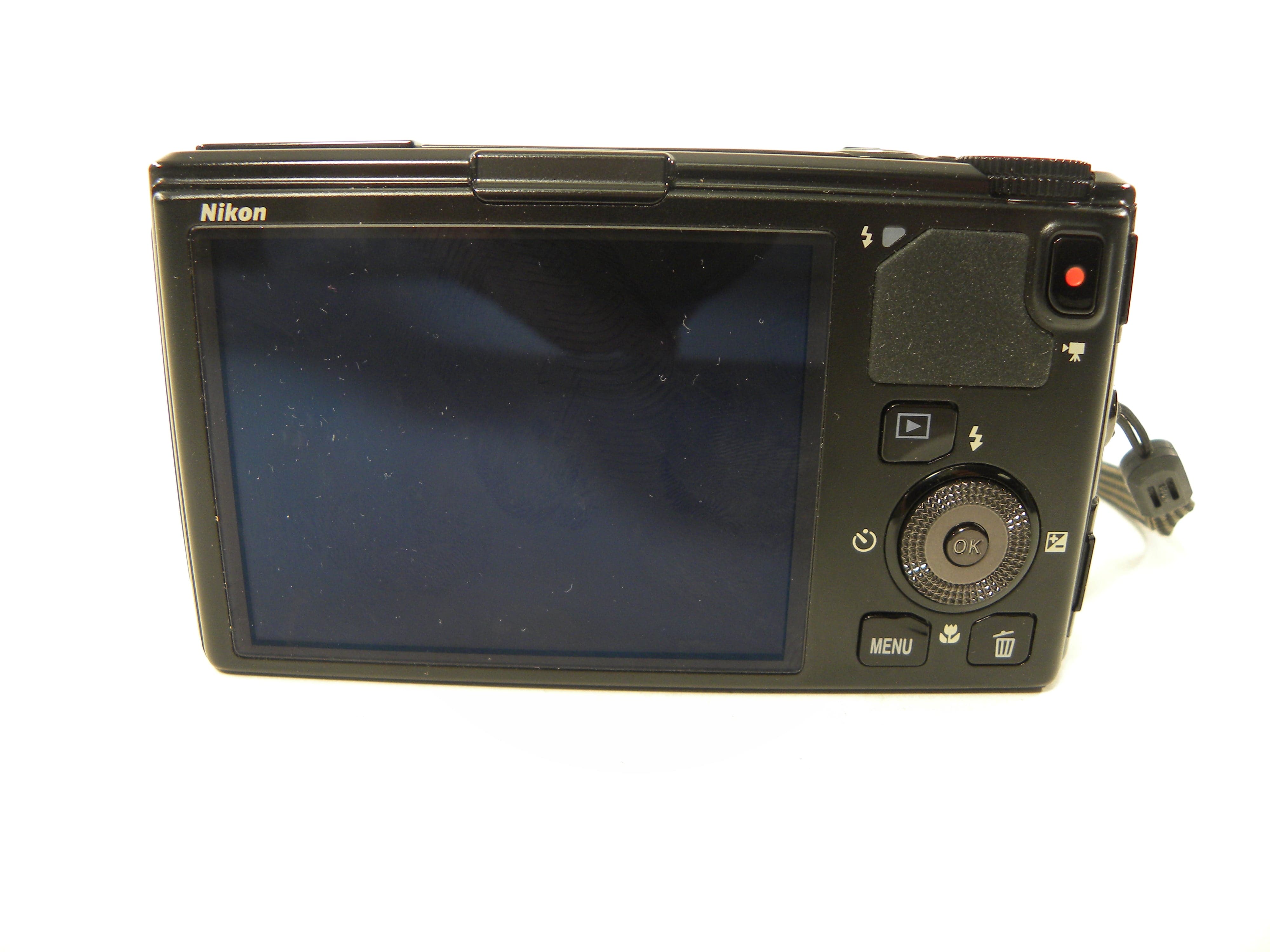 Nikon Coolpix S9500 Digital Camera (Parts Only)