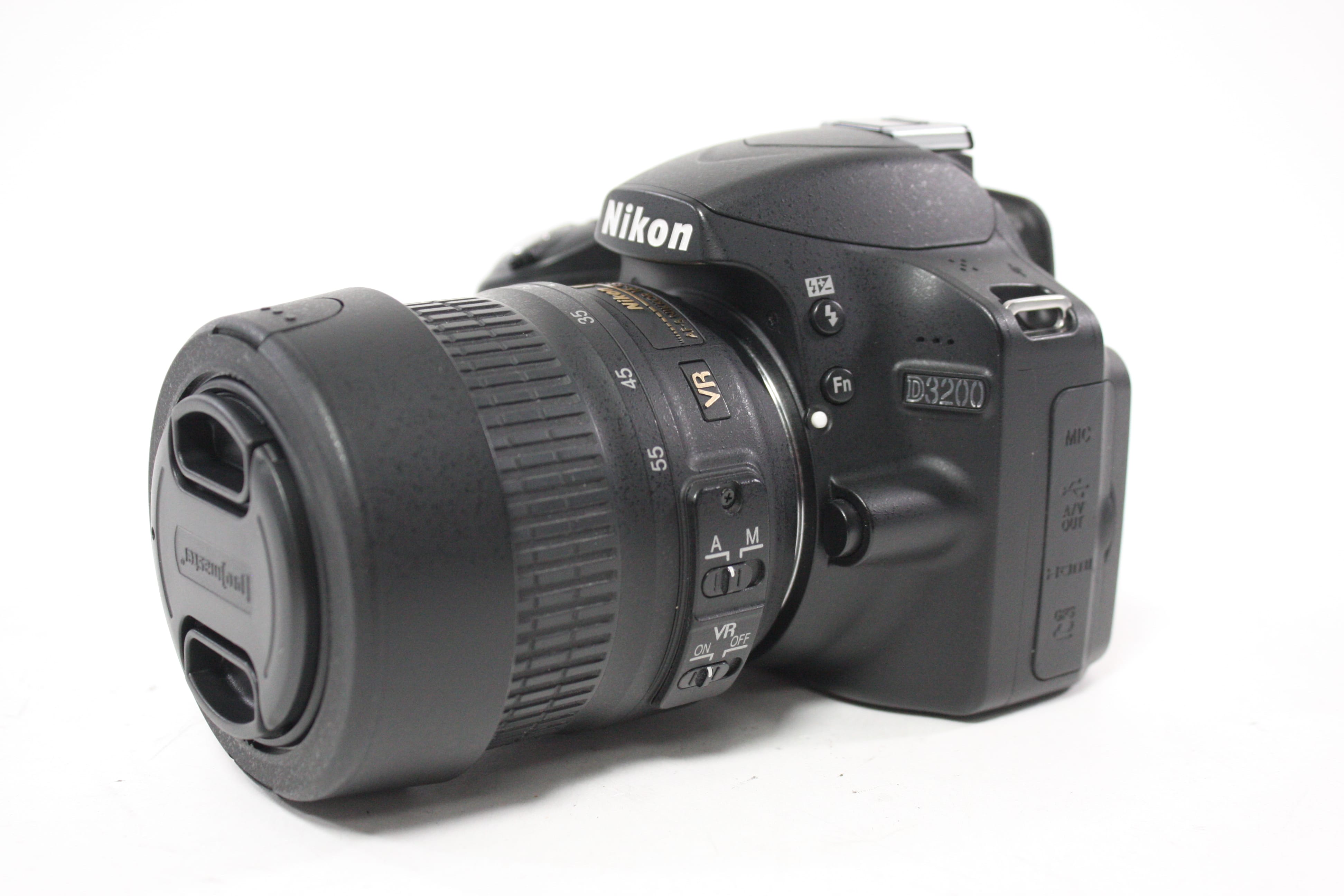 Nikon D3200 DSLR Camera with Nikon 18-55mm f/3.5-5.6G DX VR Lens with Shutter Count 3,950
