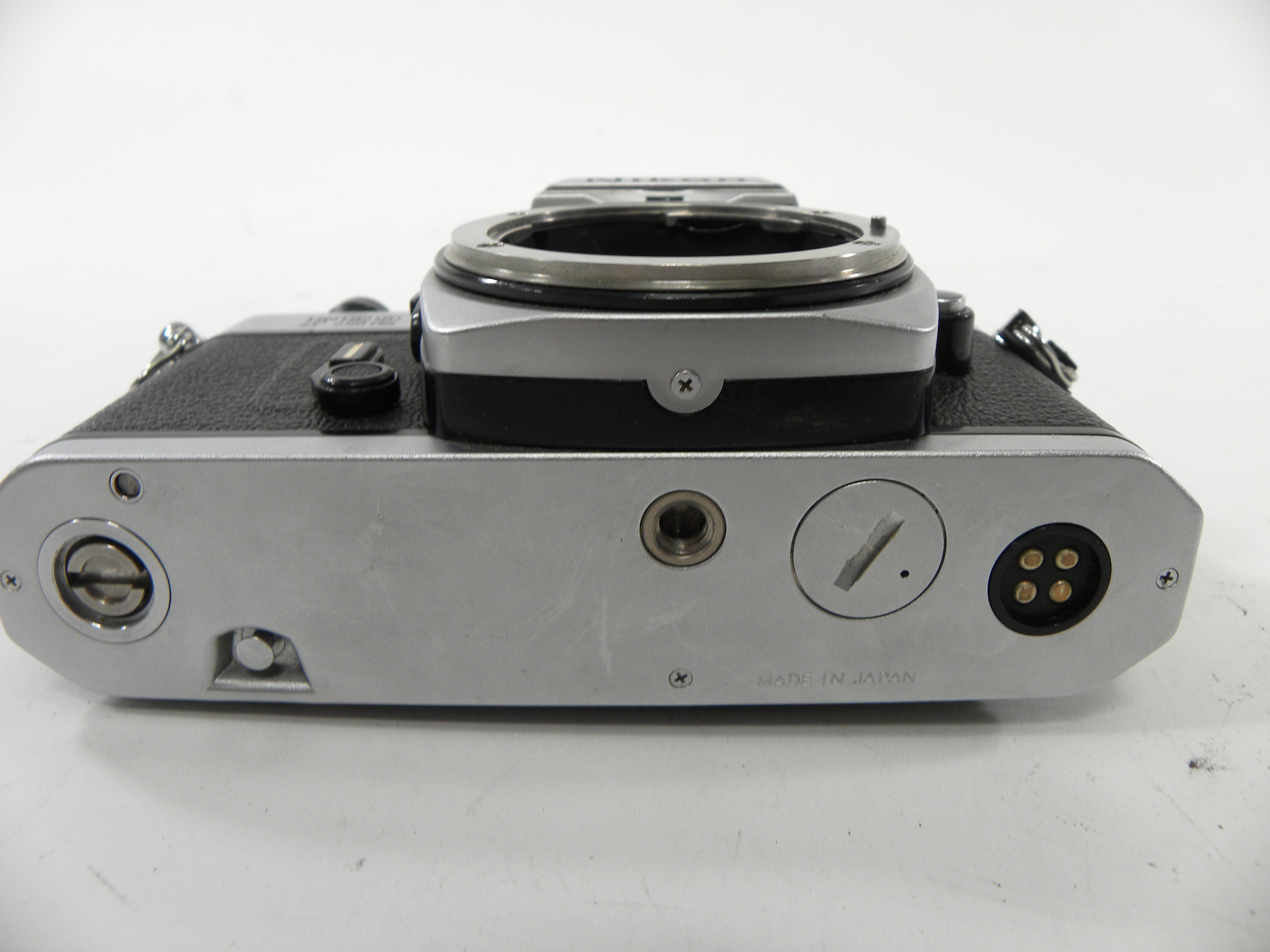 Nikon FE2 35mm SLR Body only (Chrome)