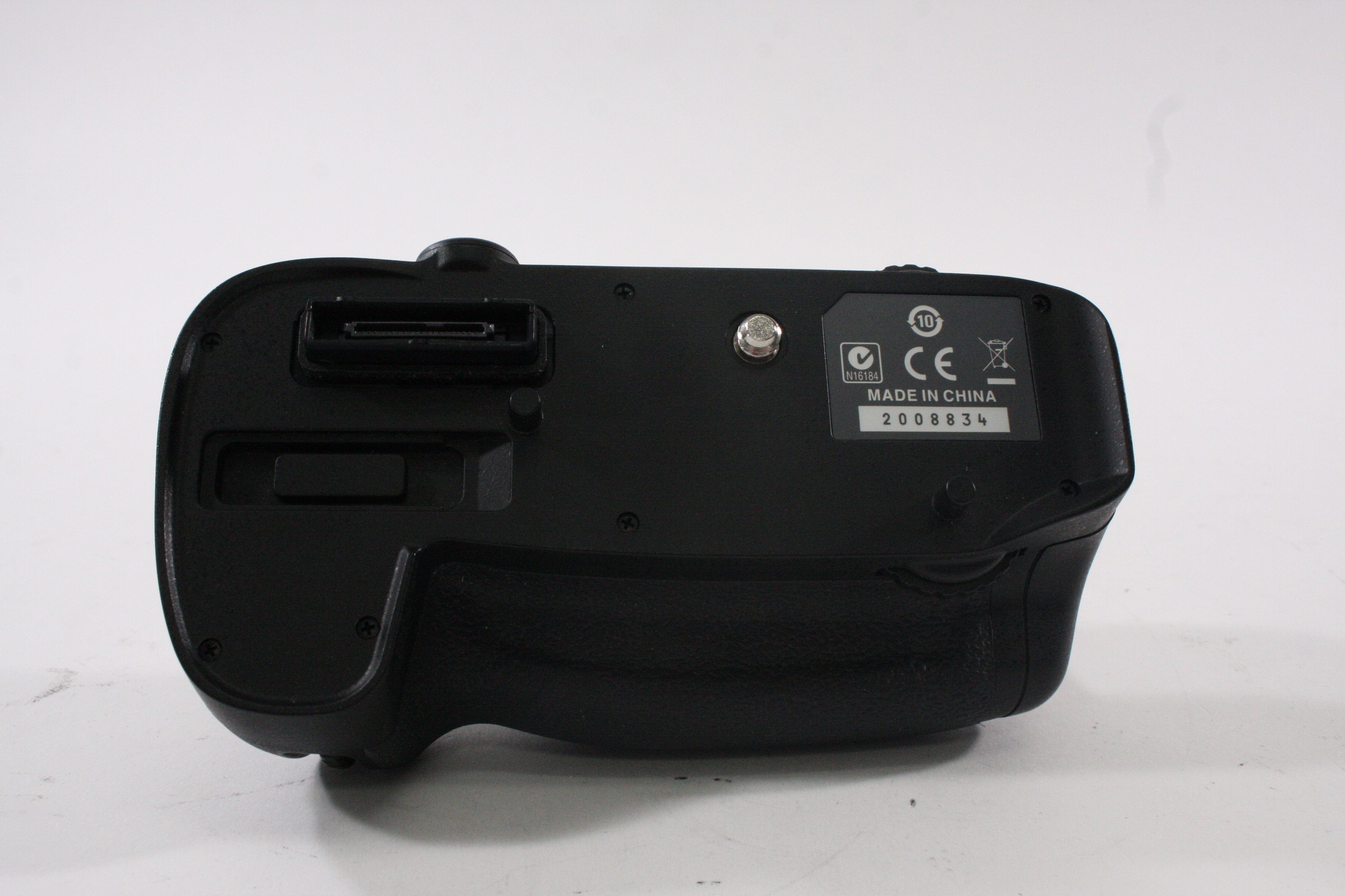 Nikon Multi-Power Battery Pack MB-D15