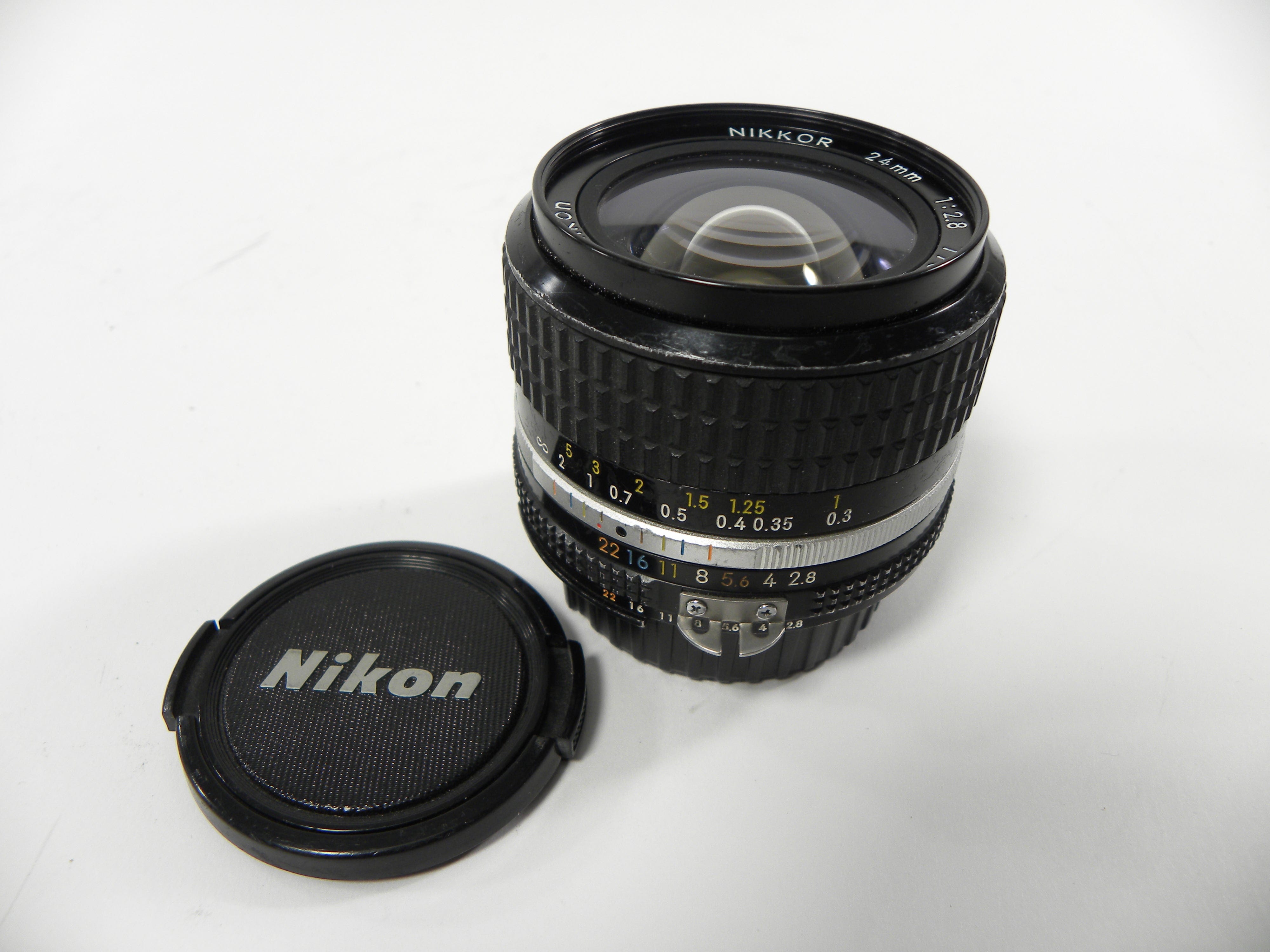 Nikon Nikkor 24mm f2.8 Ais