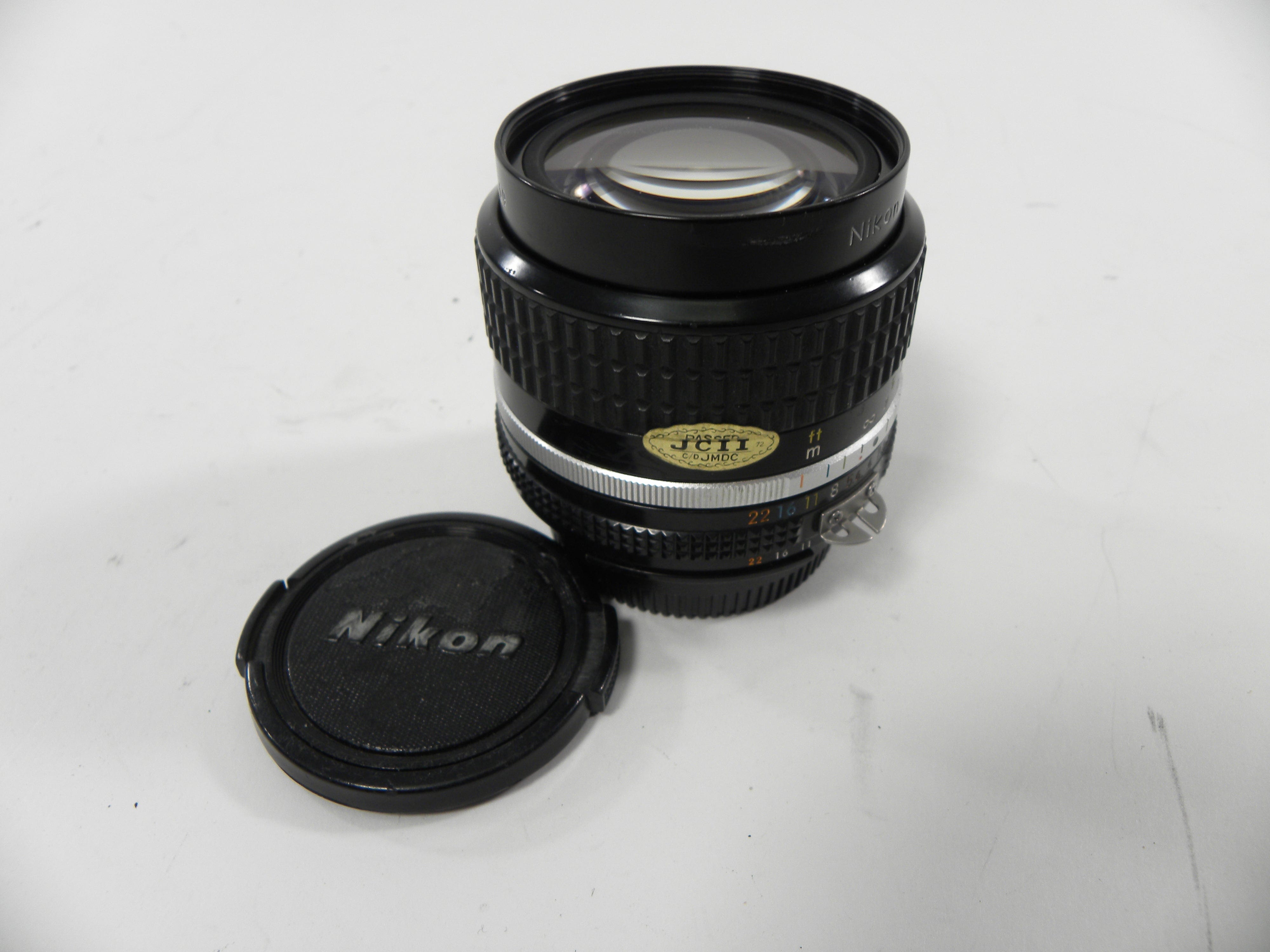 Nikon Nikkor 24mm f2
