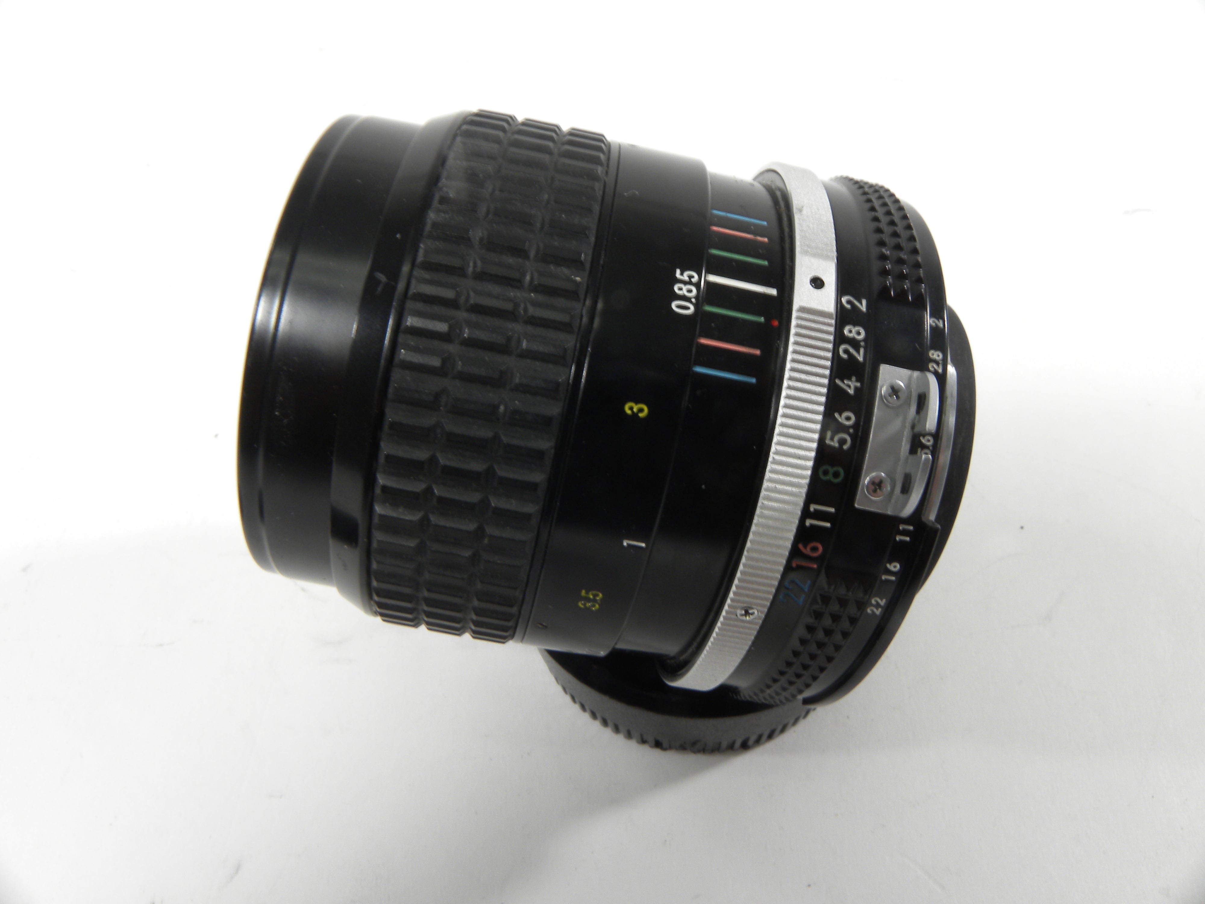 Nikon Nikkor 85mm f2
