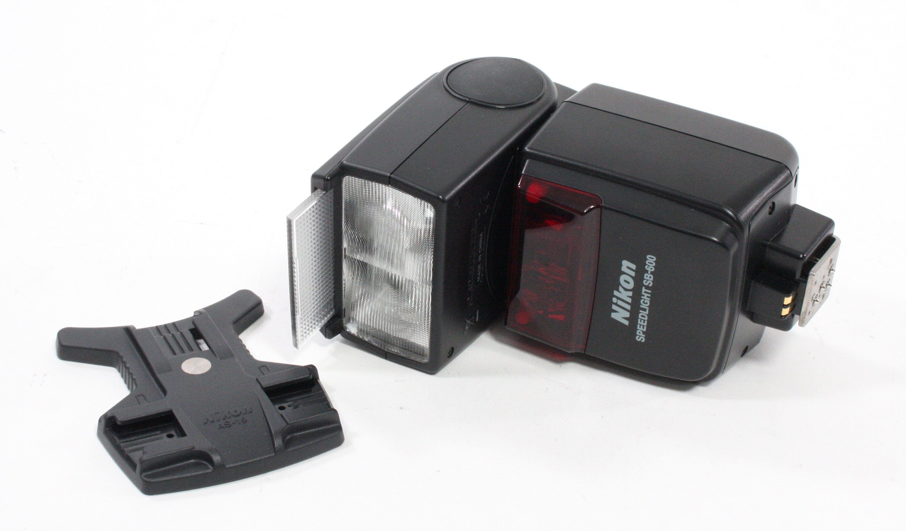 Nikon SB-600 Speedlight Flash