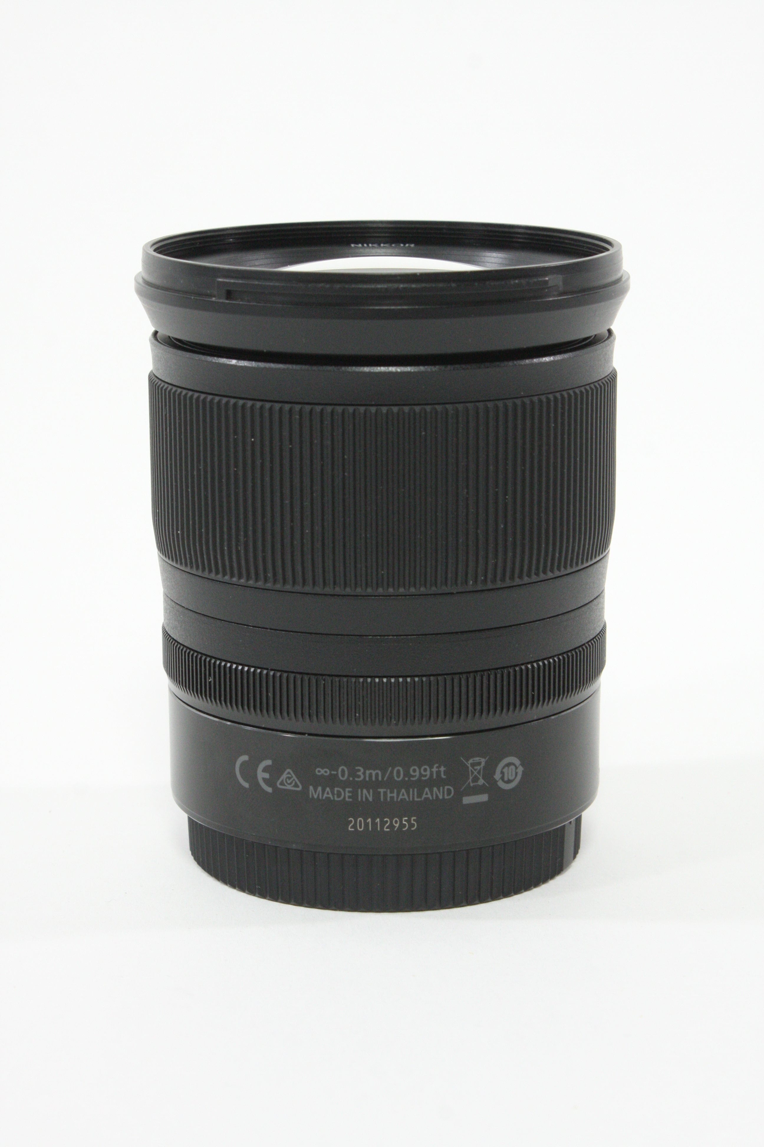 Nikon Z 24-70mm  f/4 S