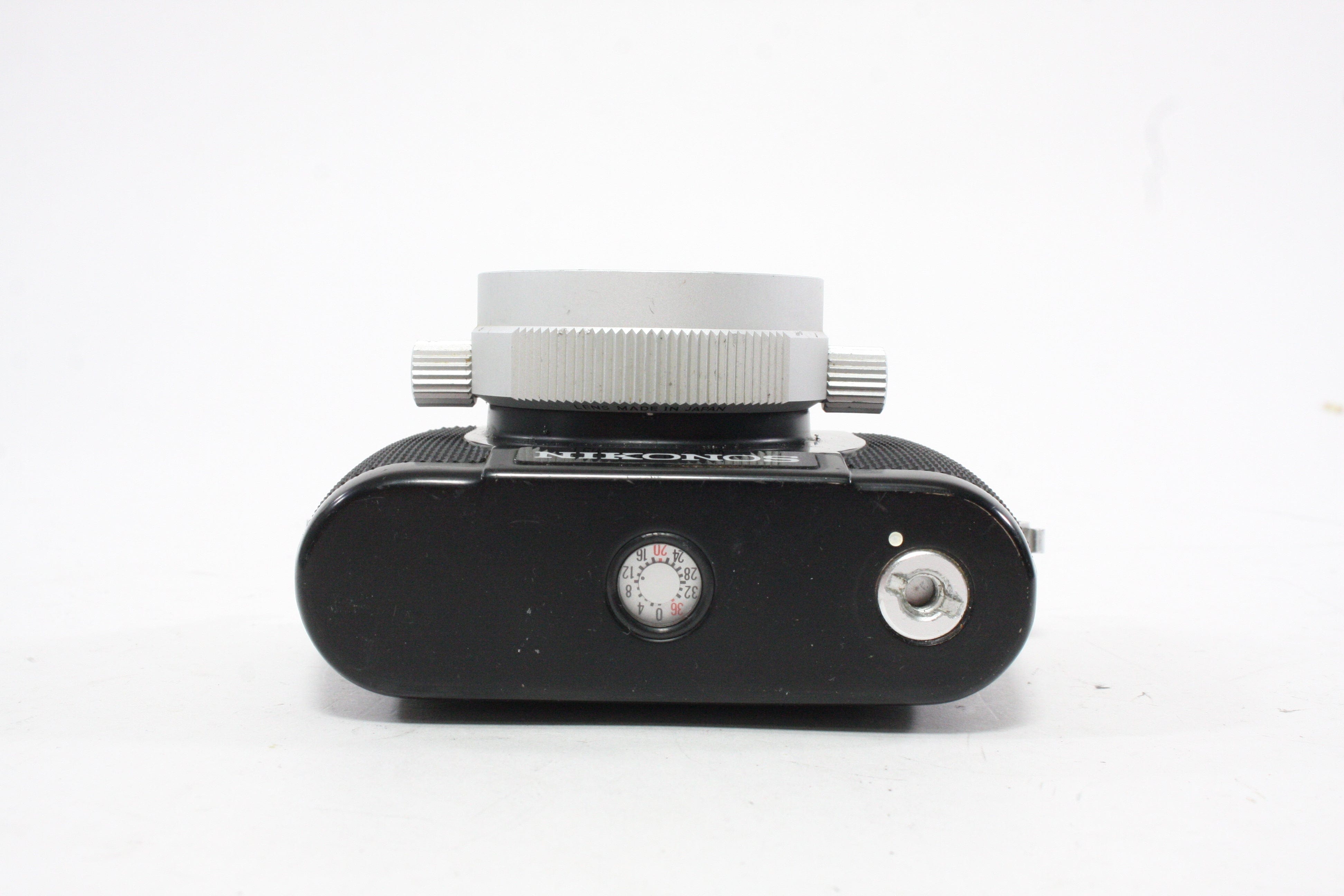 Nikonos II Underwater Film Camera with 35mm f/3.5 Lens