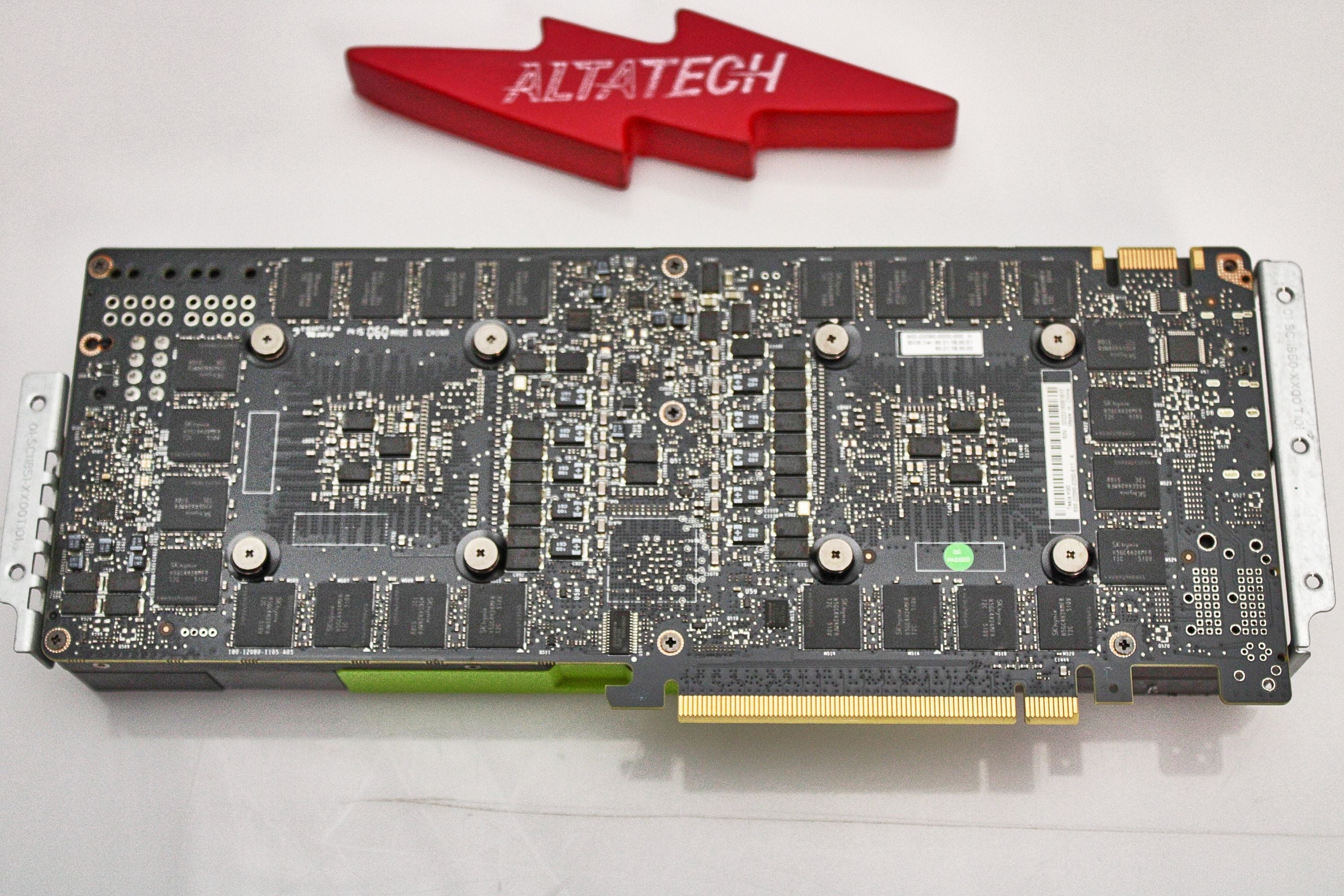 NVIDIA 699-22080-0200-511 Tesla K80 24GB GDDR5 384-Bit PCl-Express 3.0