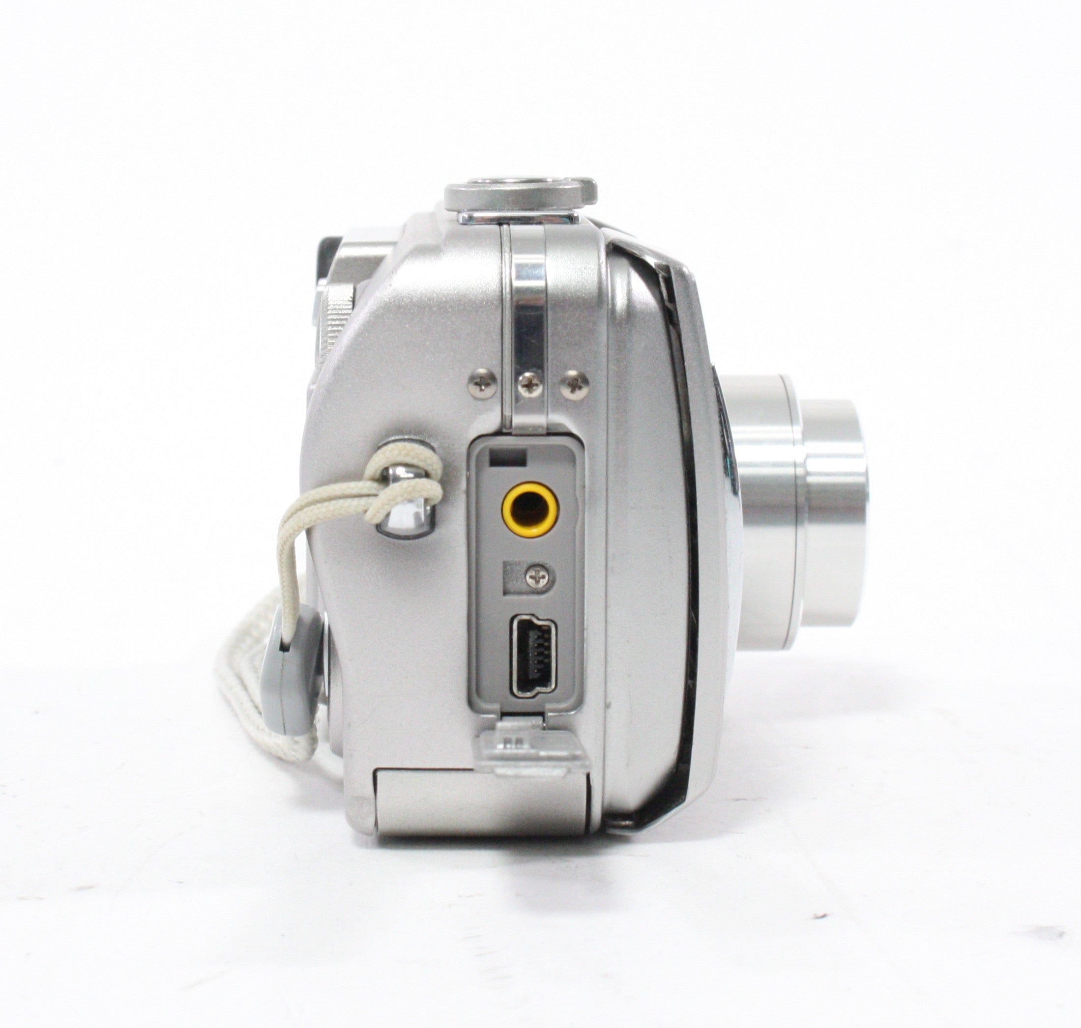 Olympus C-50 Zoom Digital Point-and-Shoot Camera 12x Zoom 5.0mp