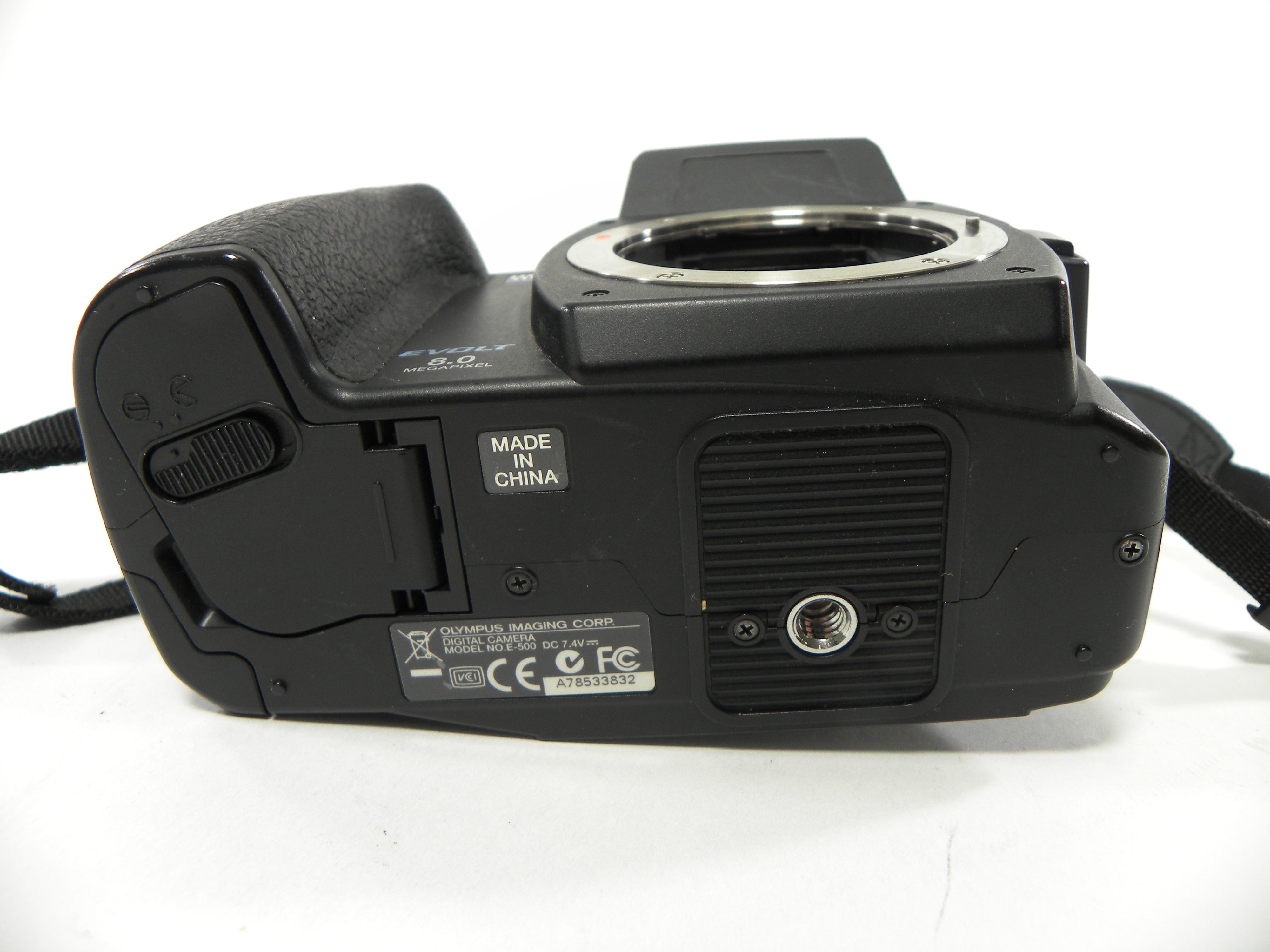 Olympus E-500 8.0mp Digital SLR Body Only Shutter Ct. 4,388