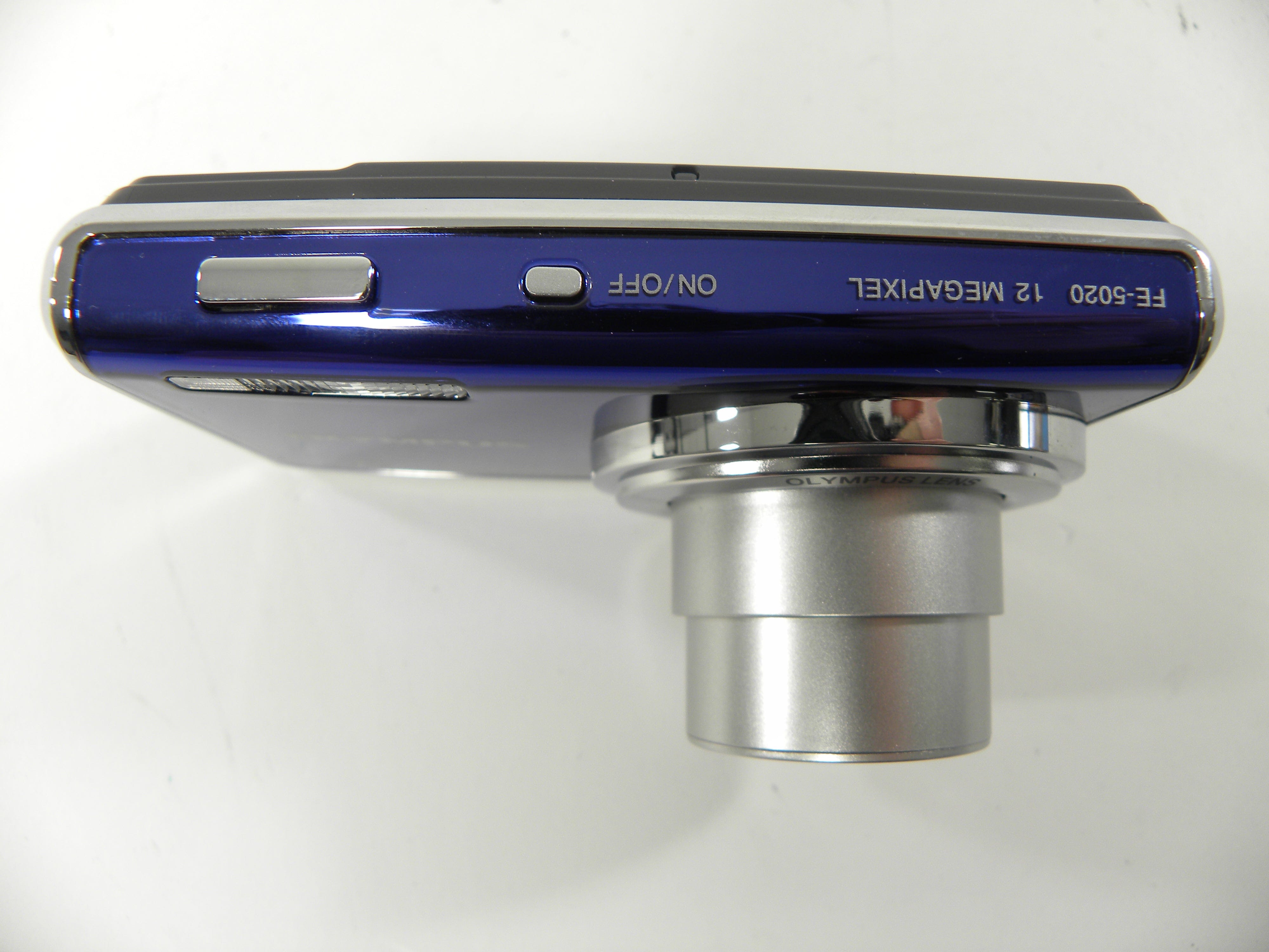 Olympus FE-5020 12mp Digital Camera (purple)