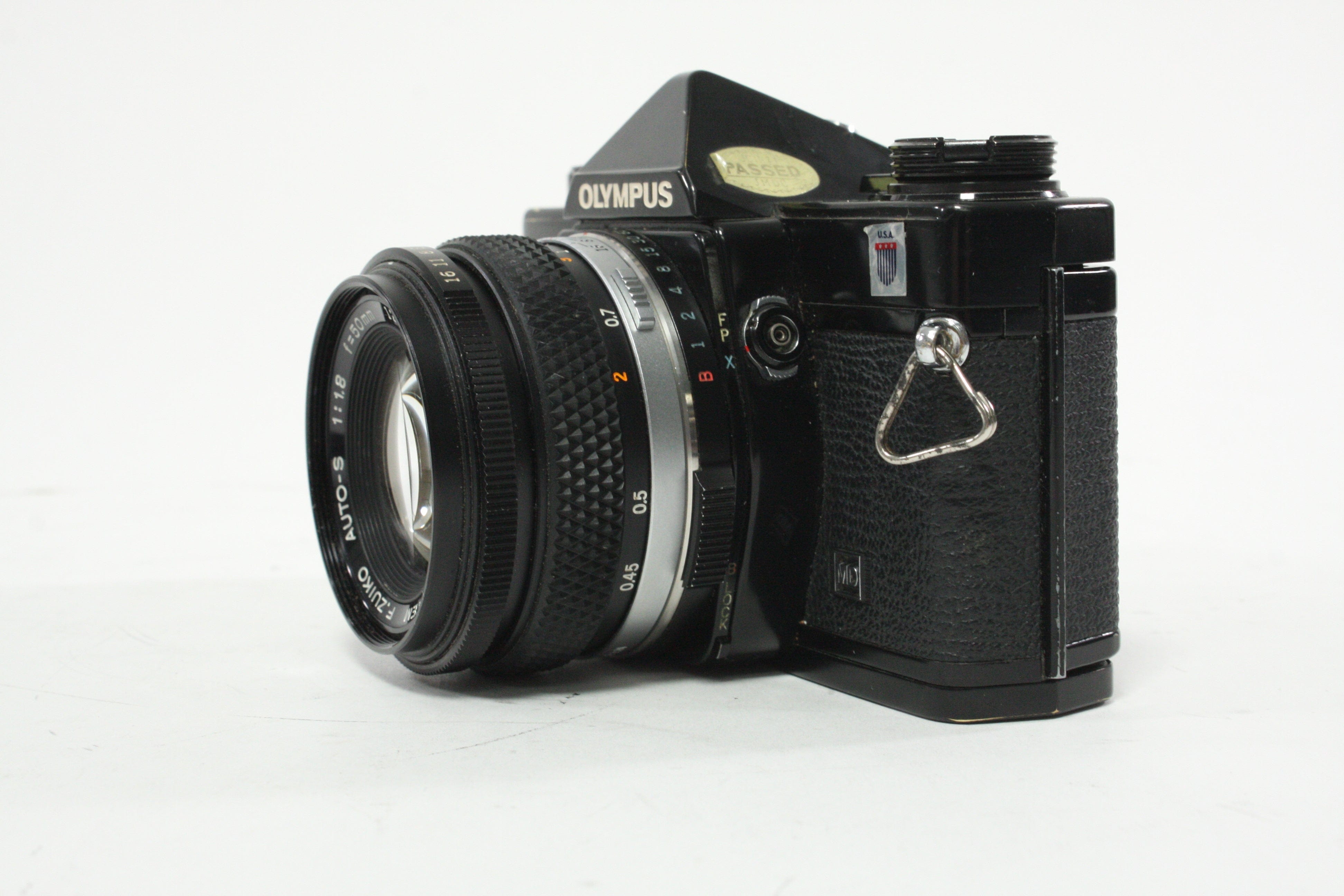 Olympus OM2n 35mm SLR Camera with 50mm f/1.8 Lens